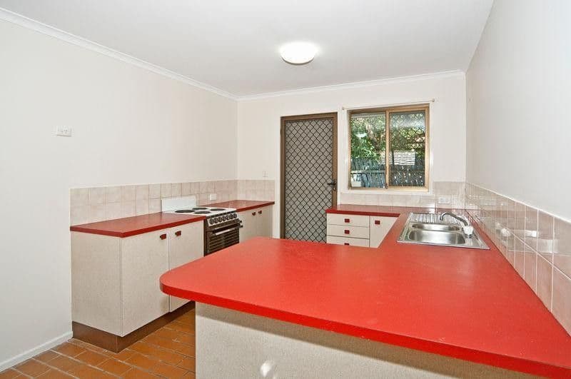 232 Redbank Plains Road, Bellbird Park QLD 4300, Bellbird Park - Thumbnail 4