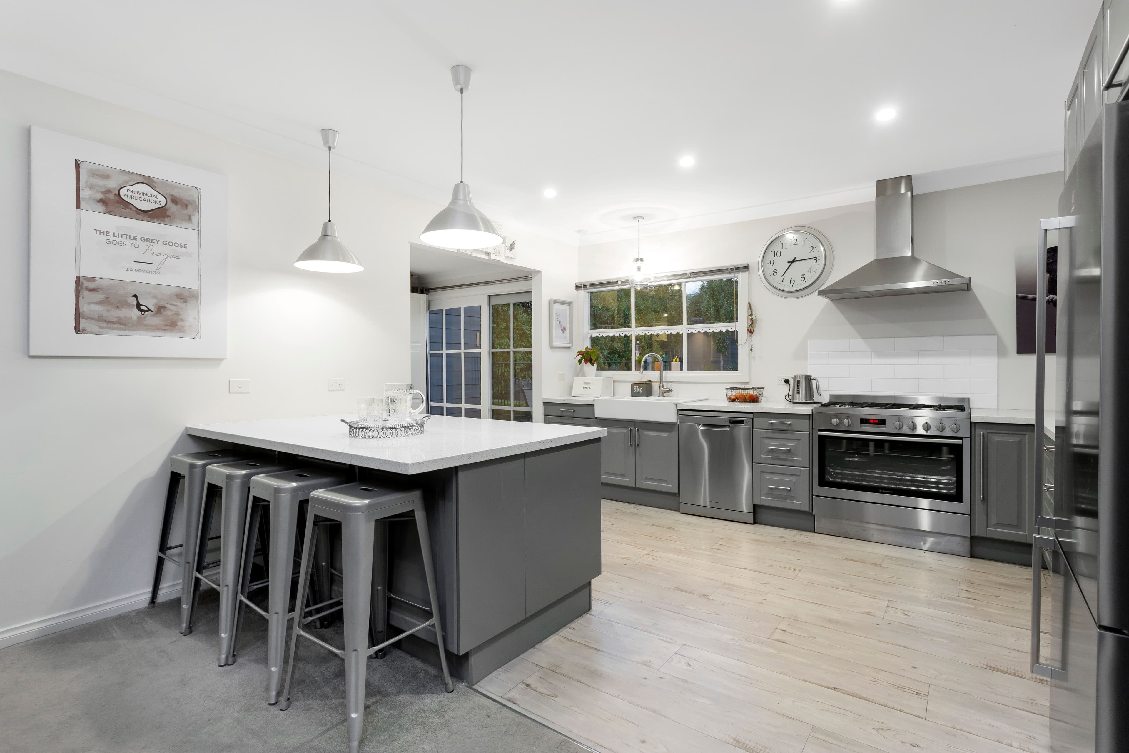 17 Swift Street, Frankston VIC 3199, Frankston - Thumbnail 2