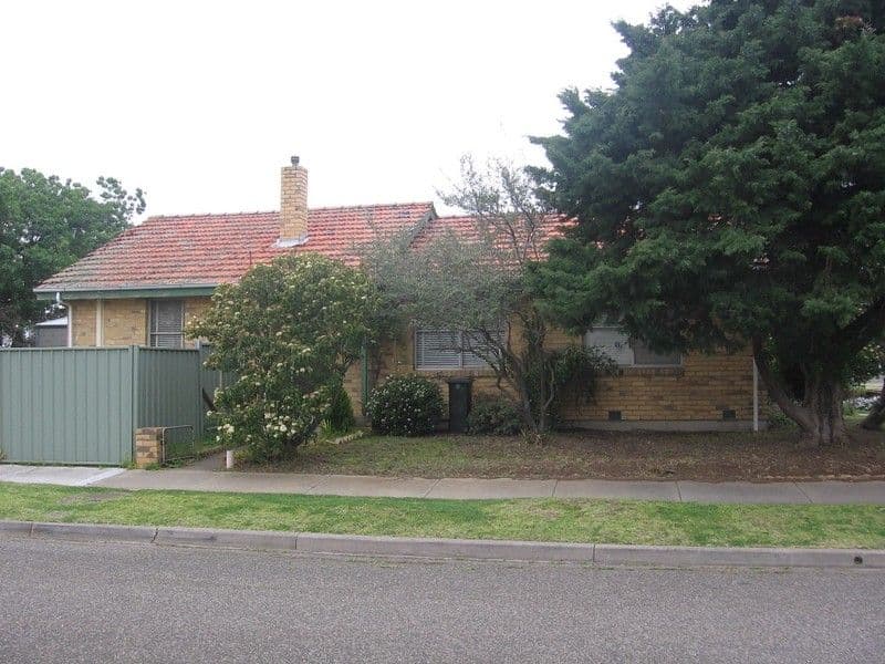 8 Sumers Street, LAVERTON VIC 3028, Laverton - Image 1