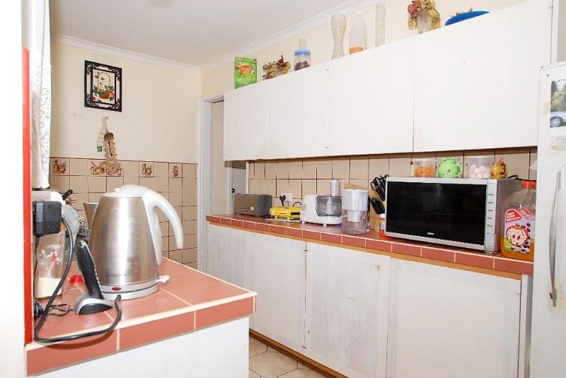 9 Barron Court, DANDENONG NORTH VIC 3175, Dandenong North - Thumbnail 3