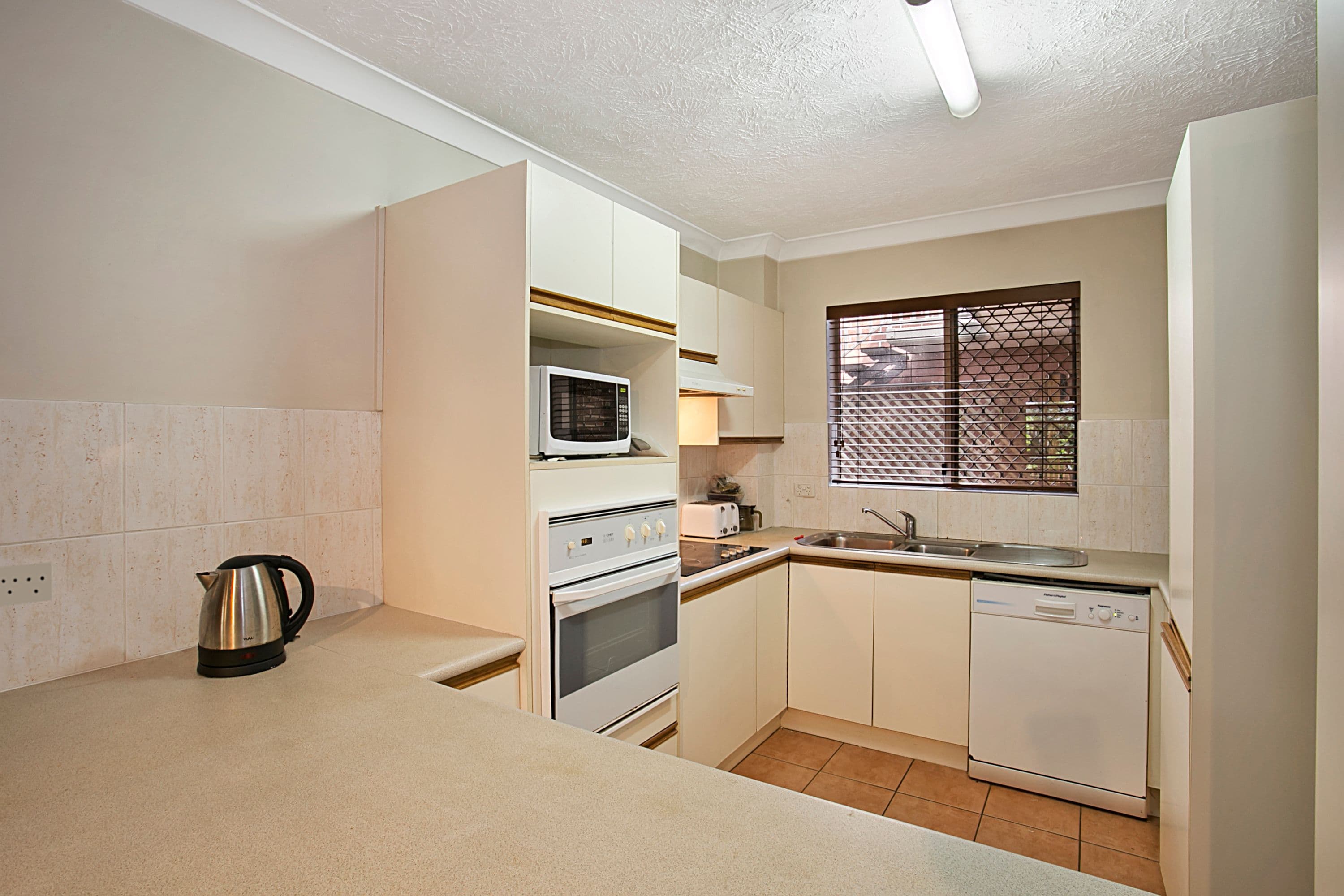 15 Lima Street, Auchenflower QLD 4066, Auchenflower - Thumbnail 3