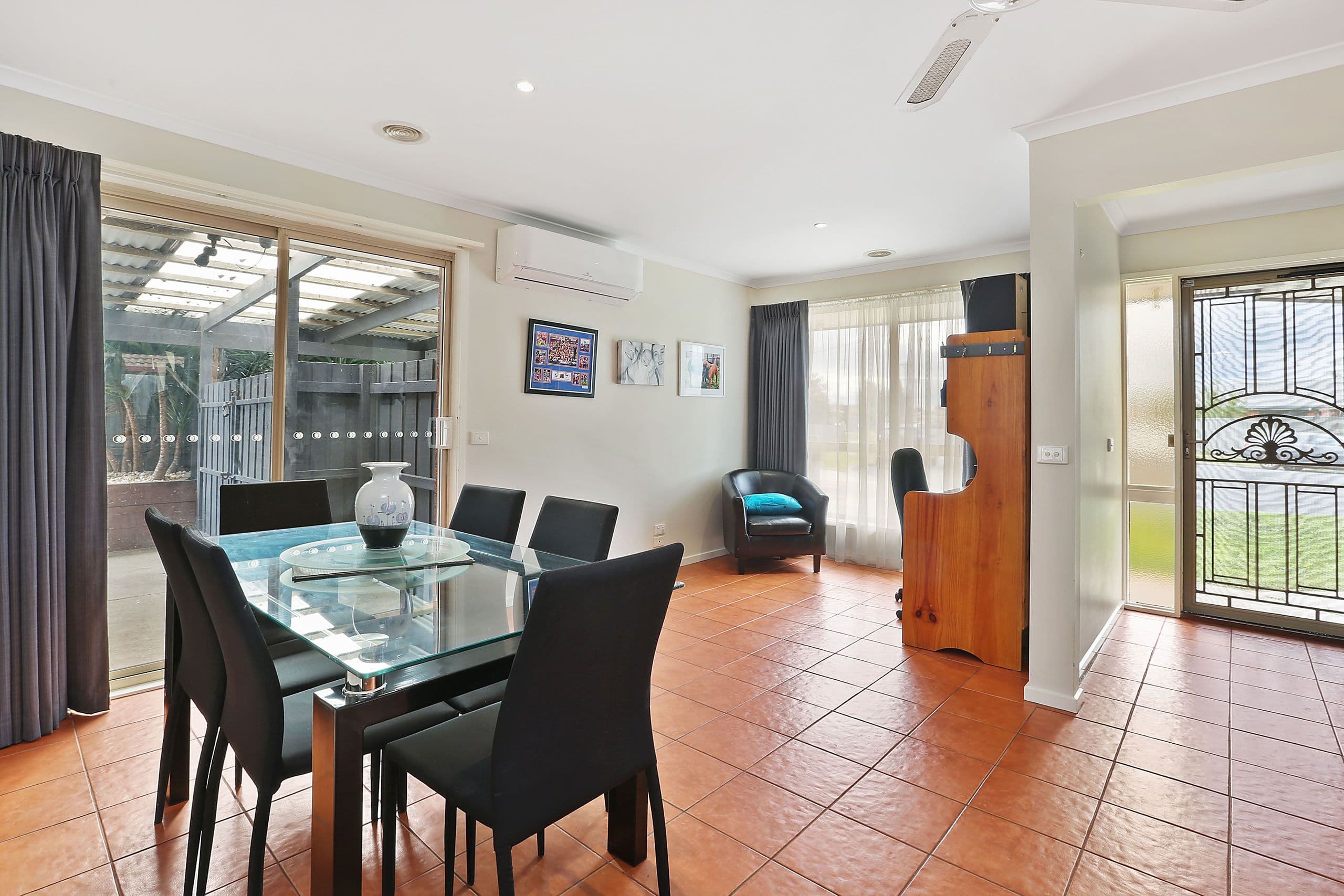 4 Grange Court, Corio VIC 3214, Corio - Thumbnail 2
