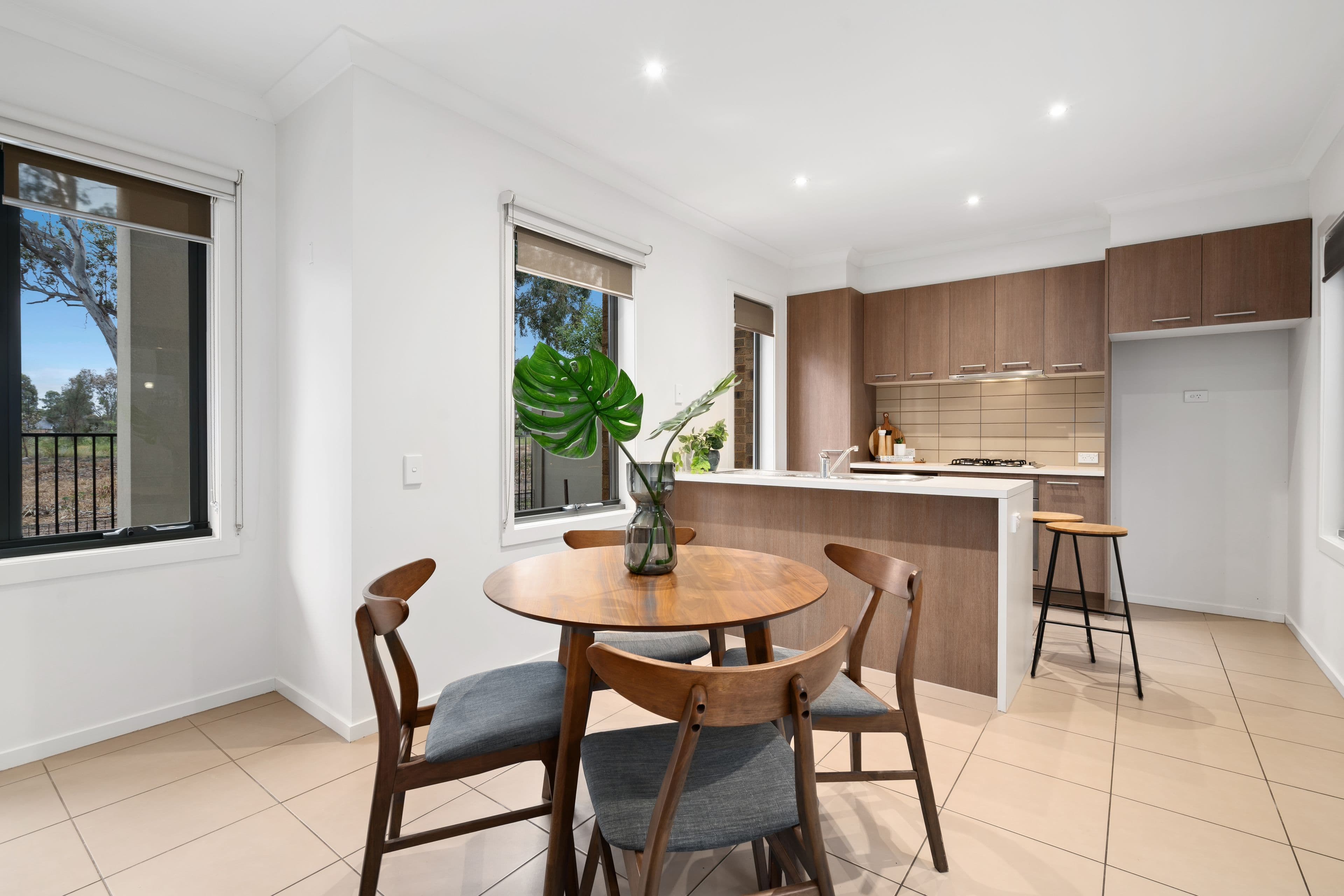 28 Coleraine Street, Epping VIC 3076, Epping - Thumbnail 3