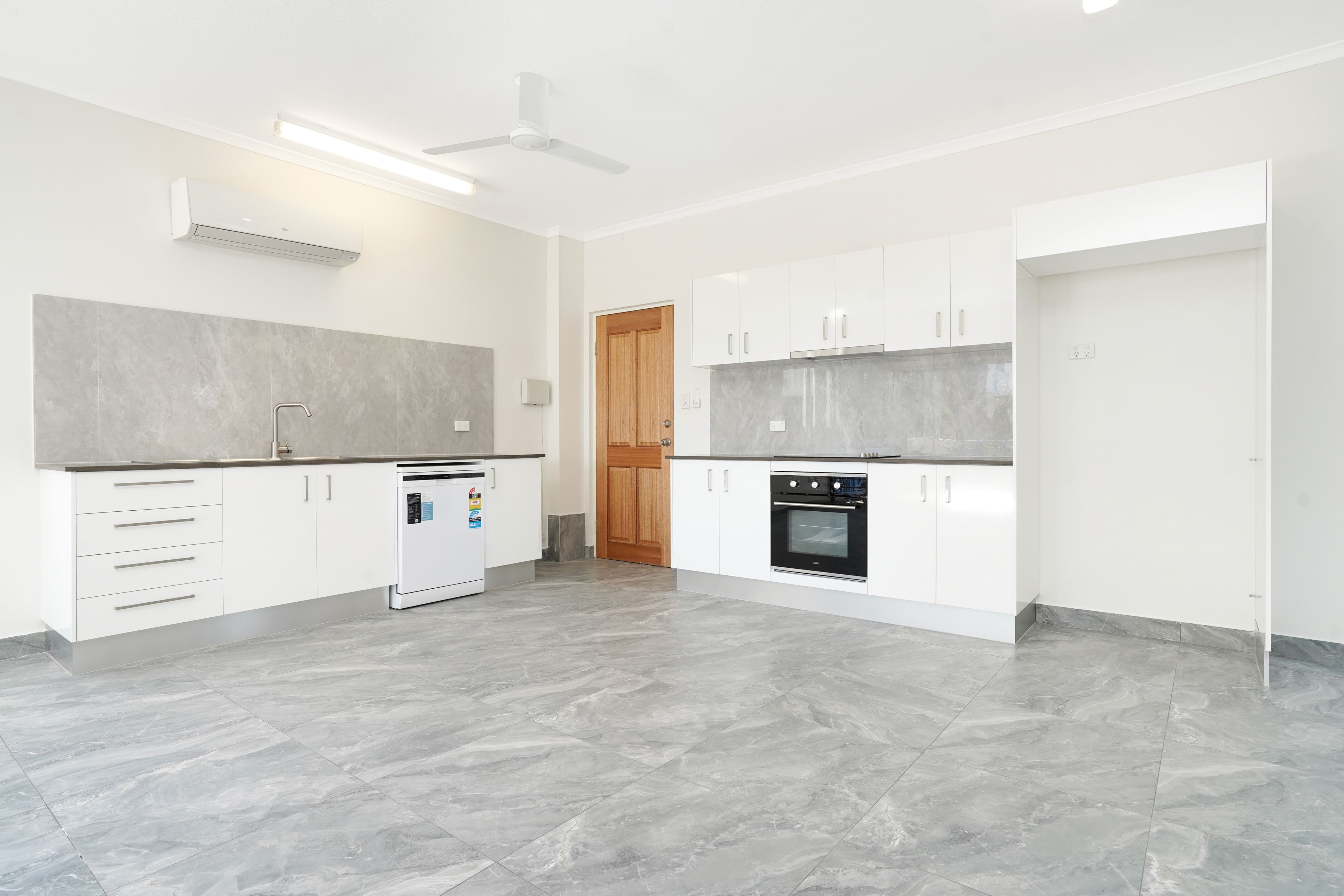 154 Smith Street, Larrakeyah NT 0820, Larrakeyah - Thumbnail 2