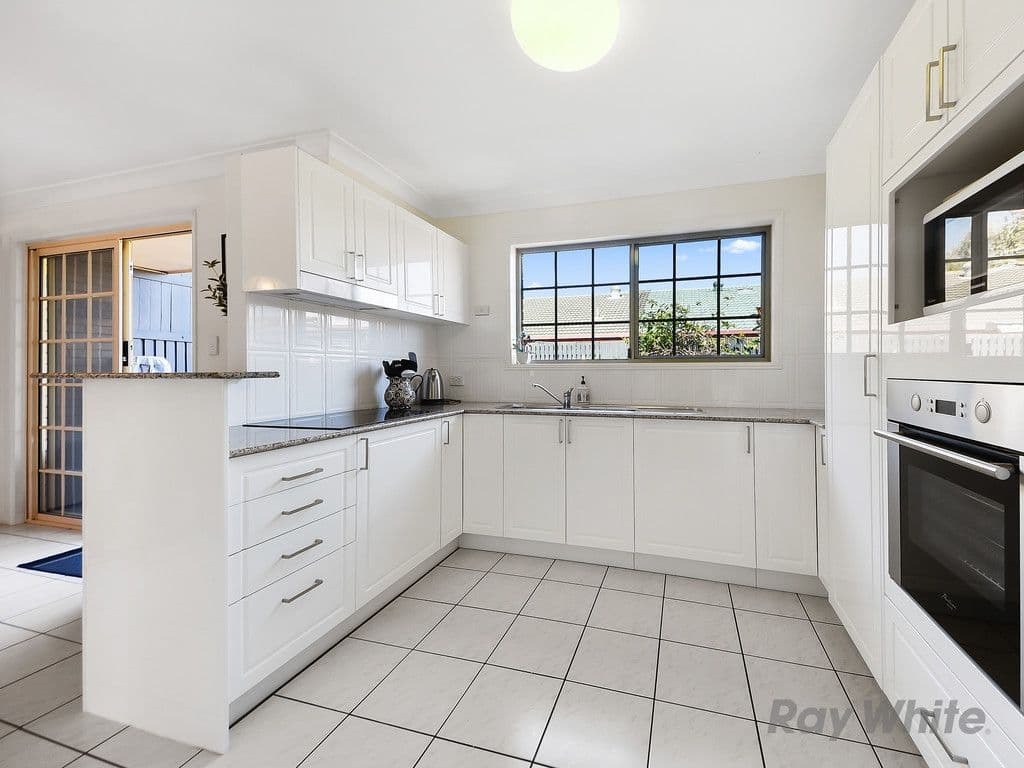 27 Seventeenth Avenue, Brighton QLD 4017, Brighton - Thumbnail 5