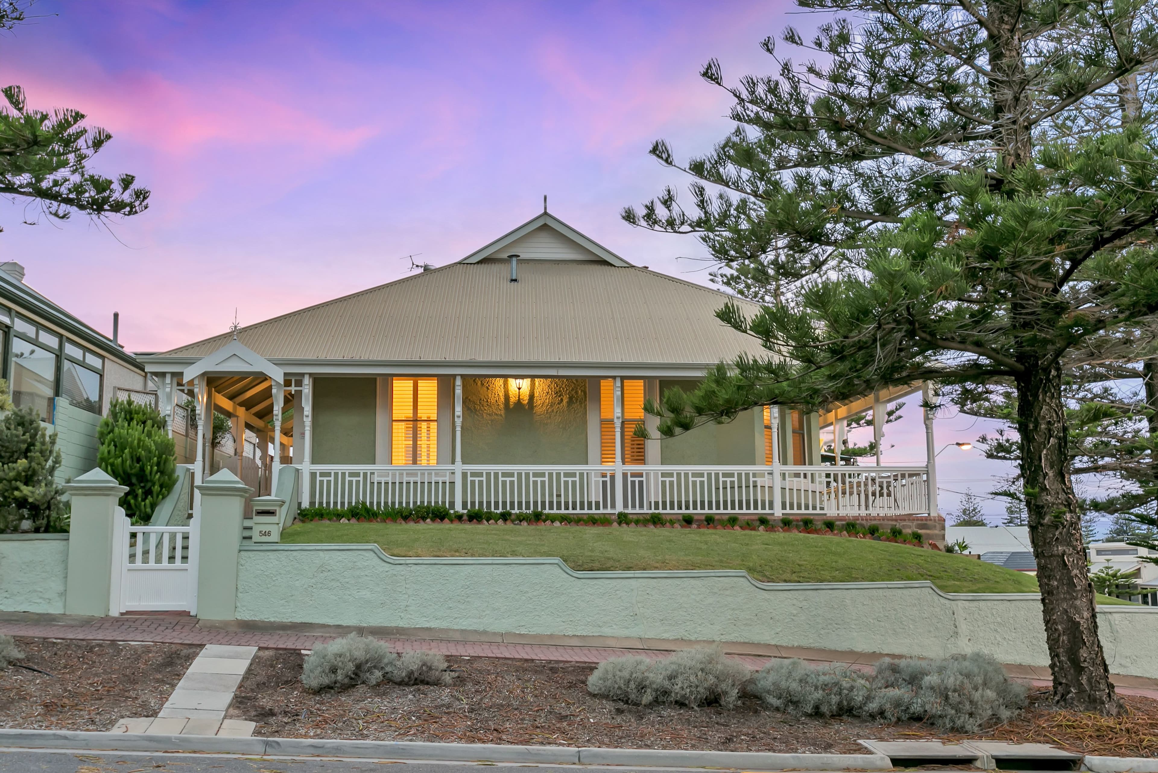 546 Seaview Road, Grange SA 5022, Grange - Thumbnail 3