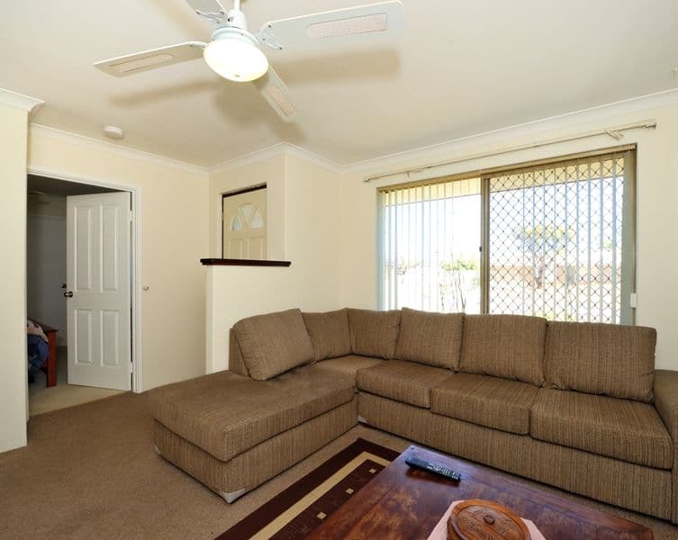 7 Minigwal Loop, Waikiki WA 6169, Waikiki - Thumbnail 6
