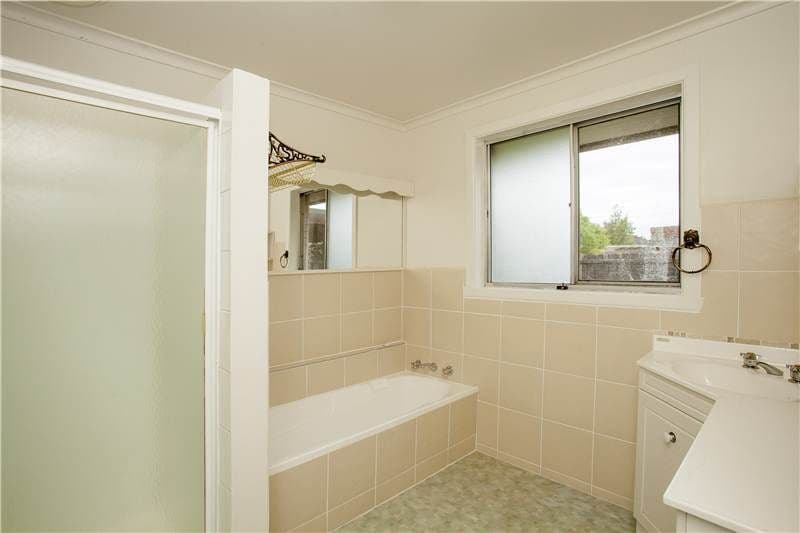 10 Melrose Street, LARA VIC 3212, Lara - Thumbnail 8