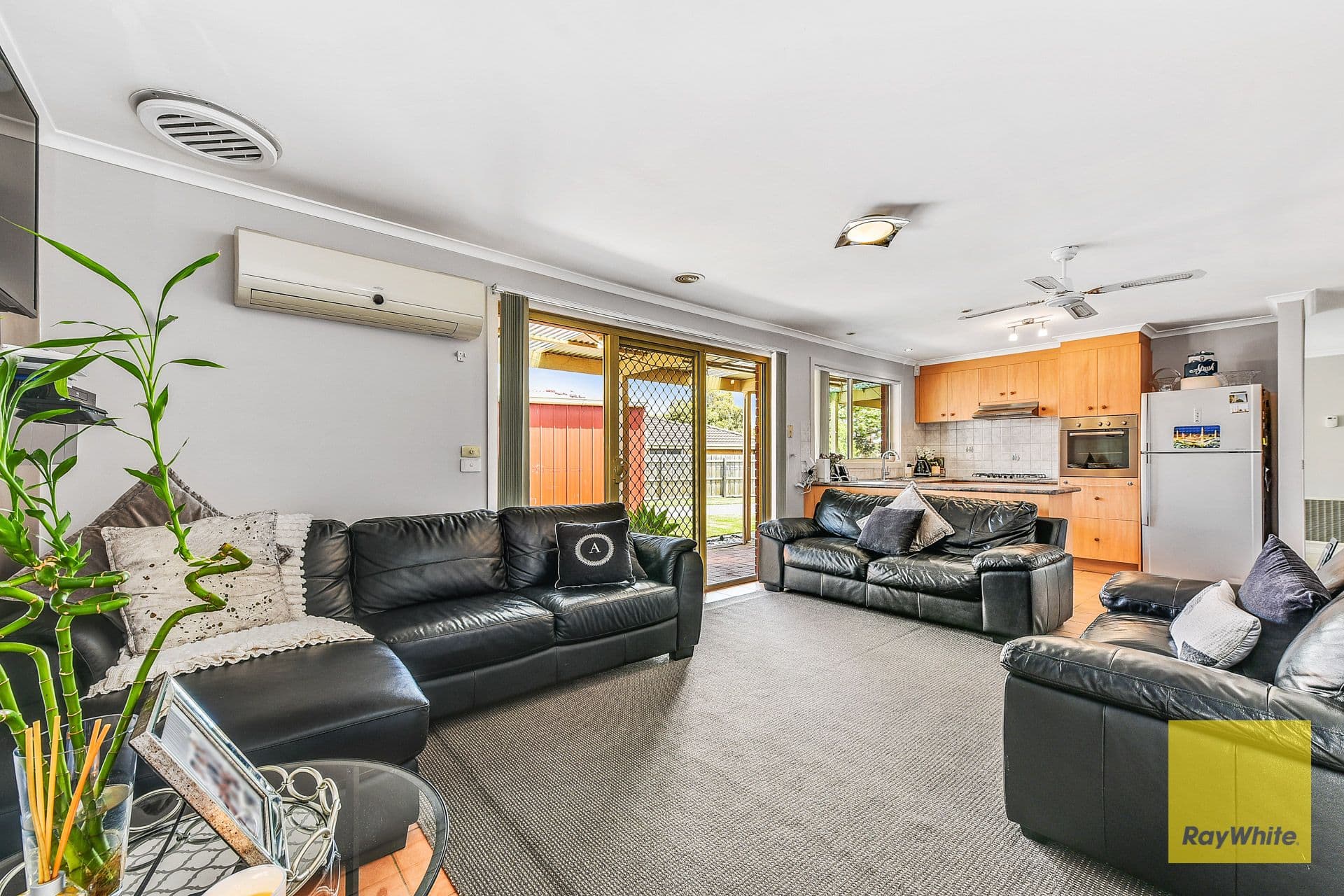 43 Josephine Avenue, Cranbourne North VIC 3977, Cranbourne North - Thumbnail 4