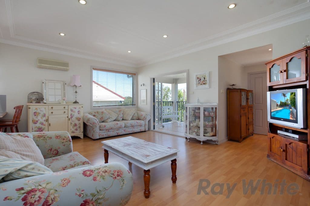 2 Roberts Street, WHITEBRIDGE NSW 2290, Whitebridge - Thumbnail 3