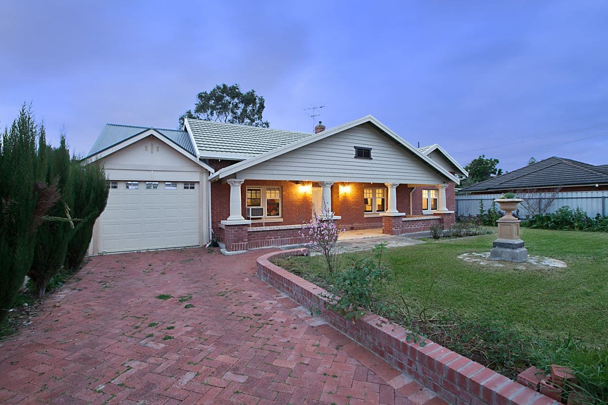 4 Collingrove Avenue, BROADVIEW SA 5083, Broadview - Image 1