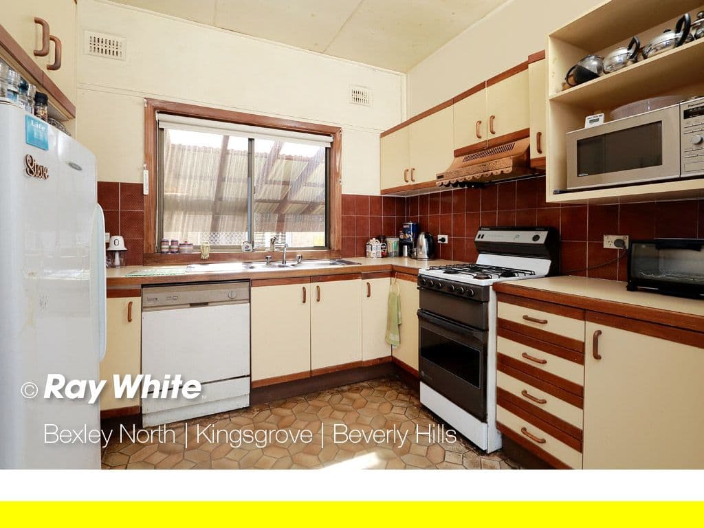 58 Edgbaston Road, Beverly Hills - Thumbnail 2