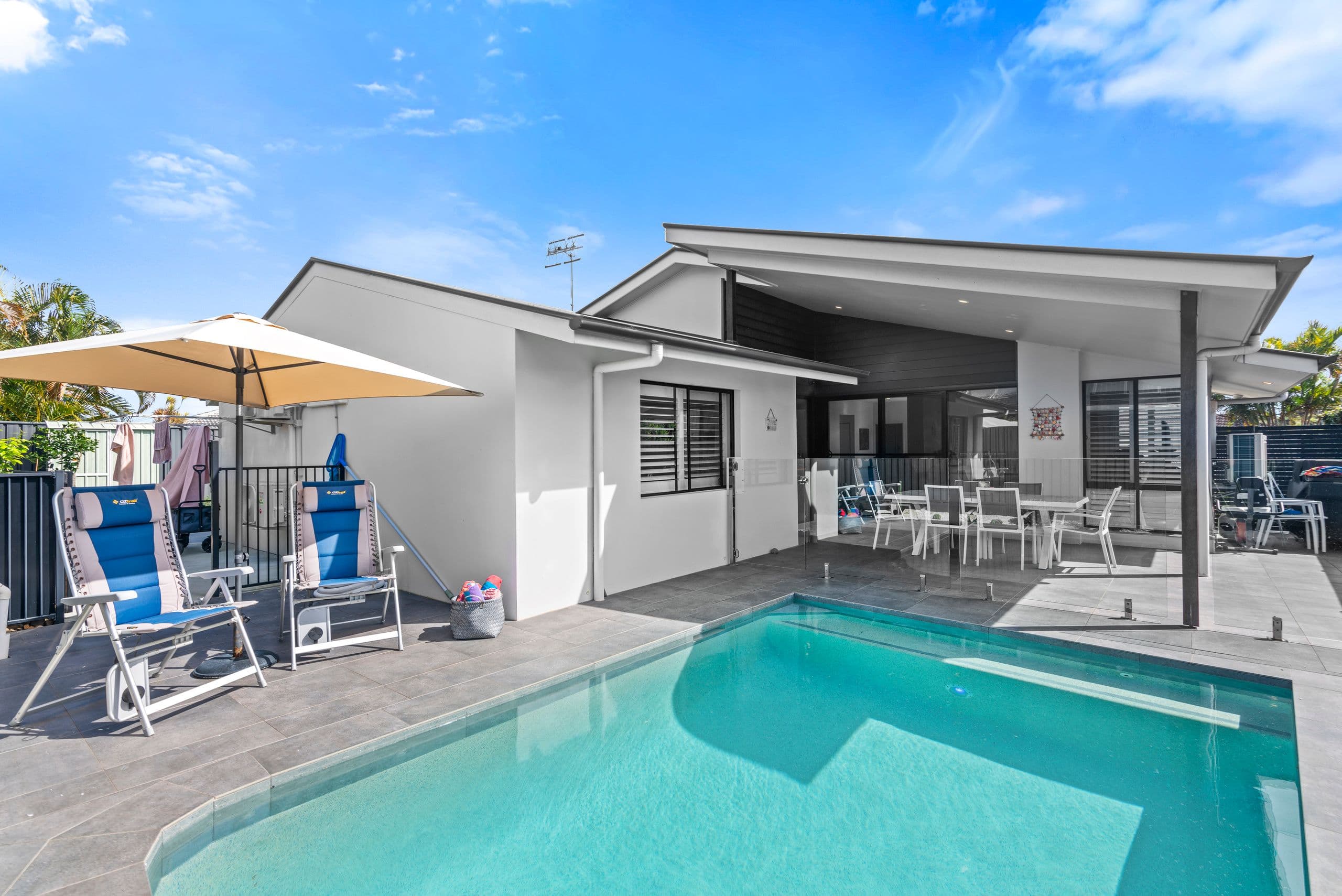16 Barklya Place, Palm Beach QLD 4221, Palm Beach - Thumbnail 6
