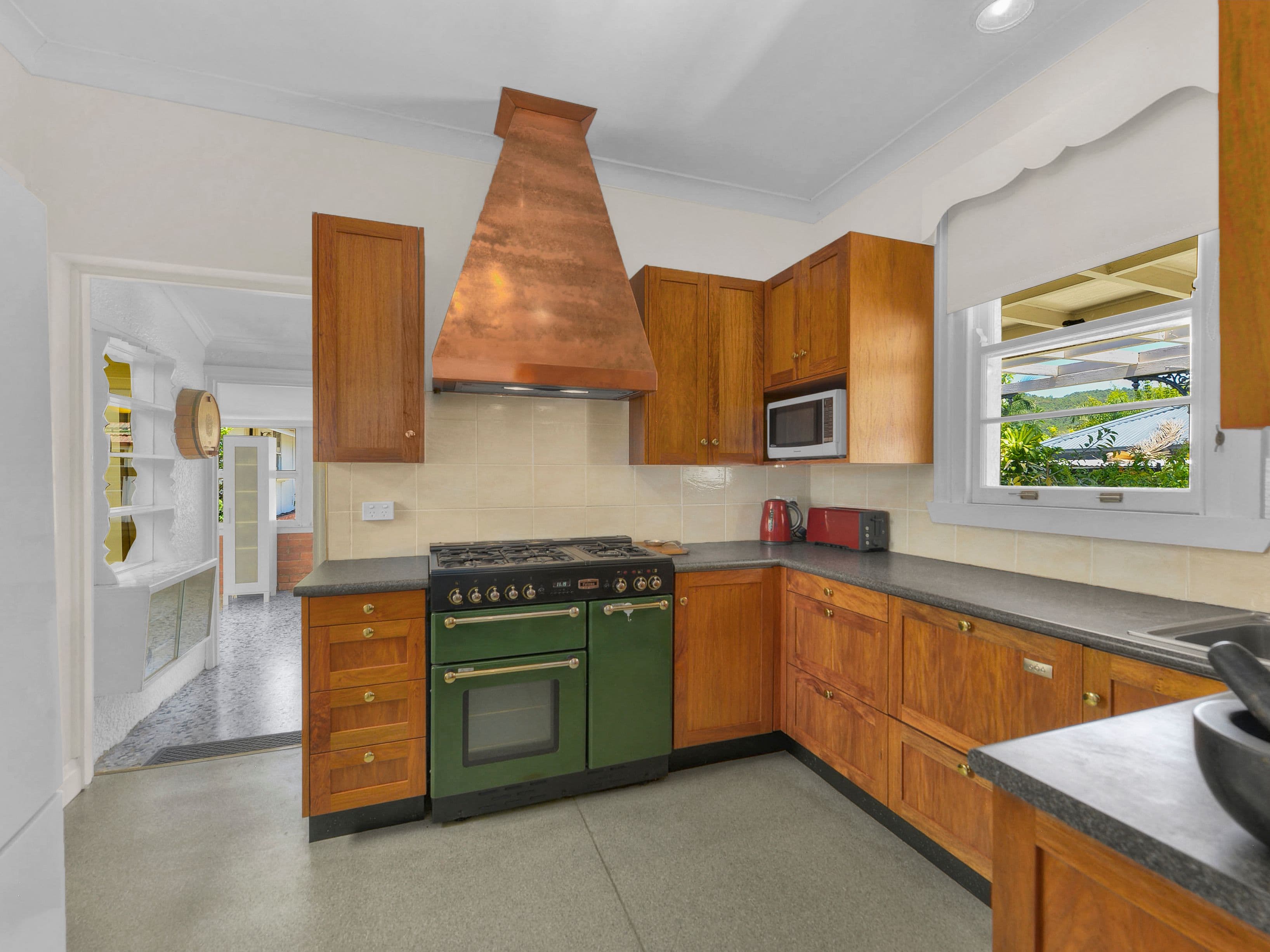76 Glenlyon Drive, Ashgrove QLD 4060, Ashgrove - Thumbnail 2