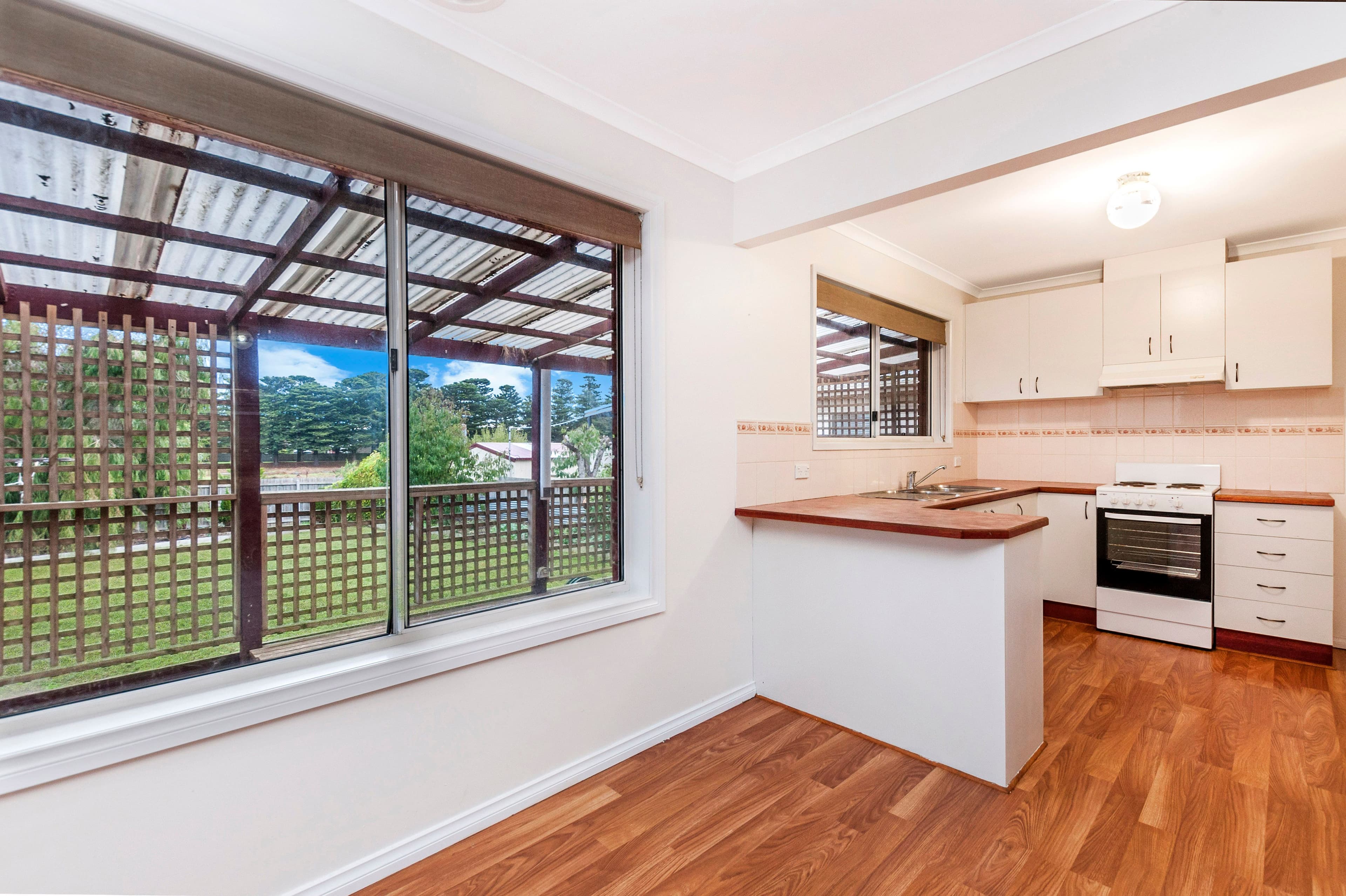11 Henry Street, Warrnambool VIC 3280, Warrnambool - Thumbnail 4