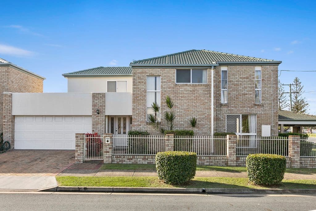 64 The Esplanade, Paradise Point QLD 4216, Paradise Point - Image 1