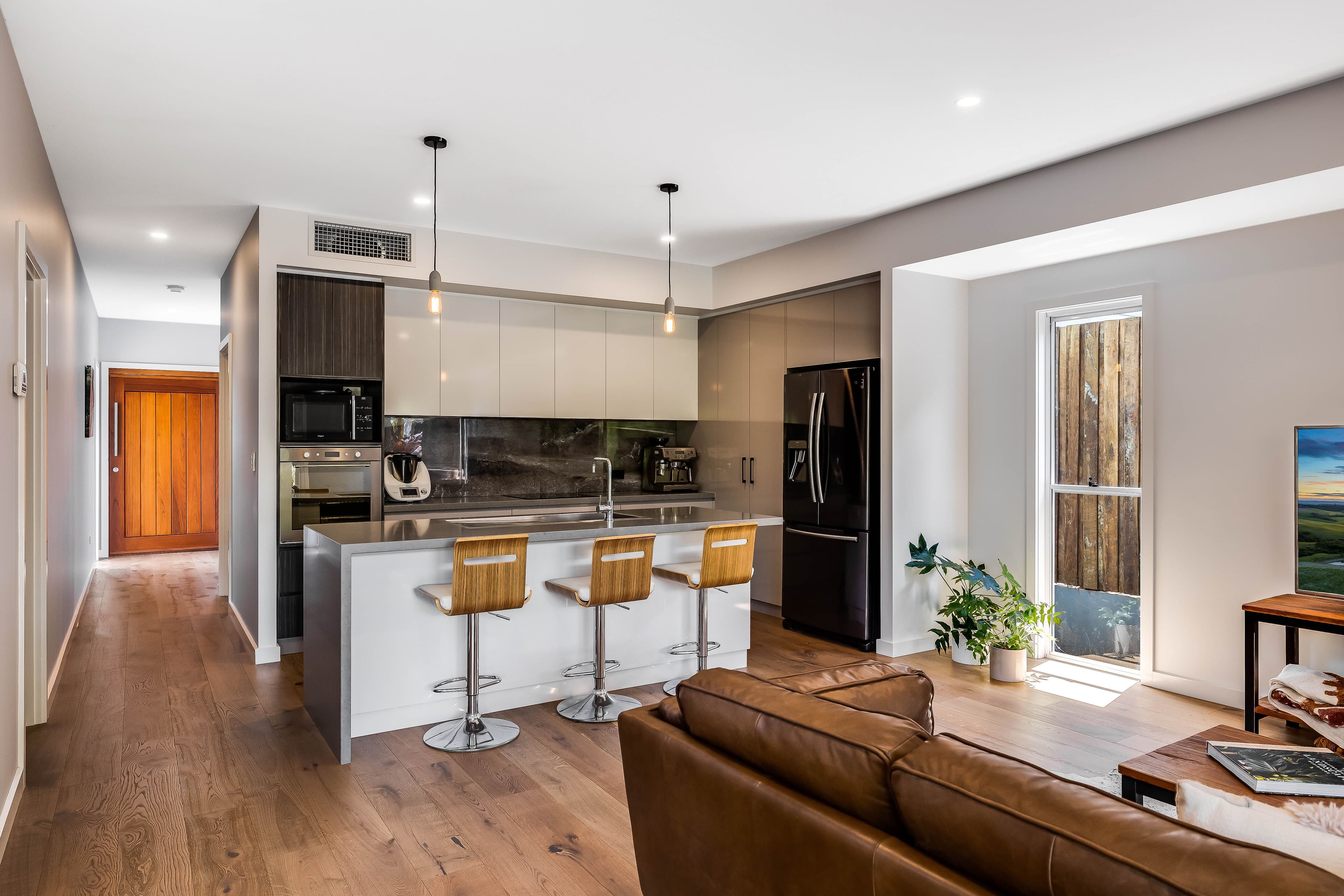 190 Tatham-Tomki Road, Tatham - Thumbnail 4