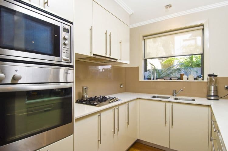17 Connell Lane, Dandenong VIC, Dandenong - Thumbnail 3