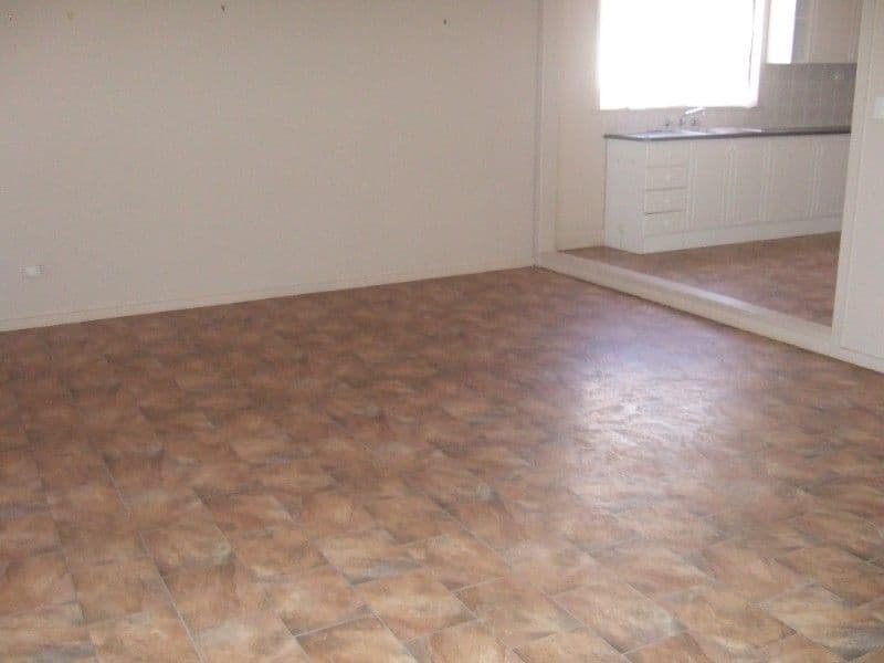 45 Patton Street, BROKEN HILL NSW 2880, Broken Hill - Thumbnail 4