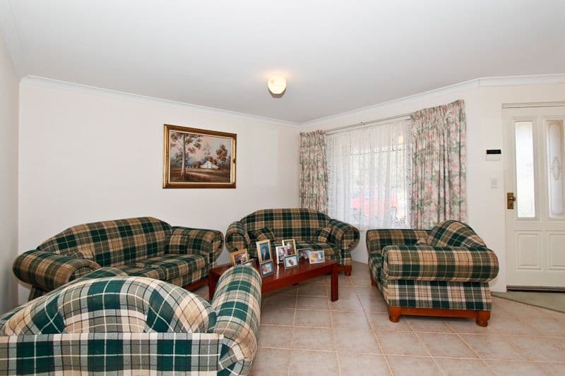 28 Fenchurch Street, ALEXANDER HEIGHTS WA 6064, Alexander Heights - Thumbnail 3