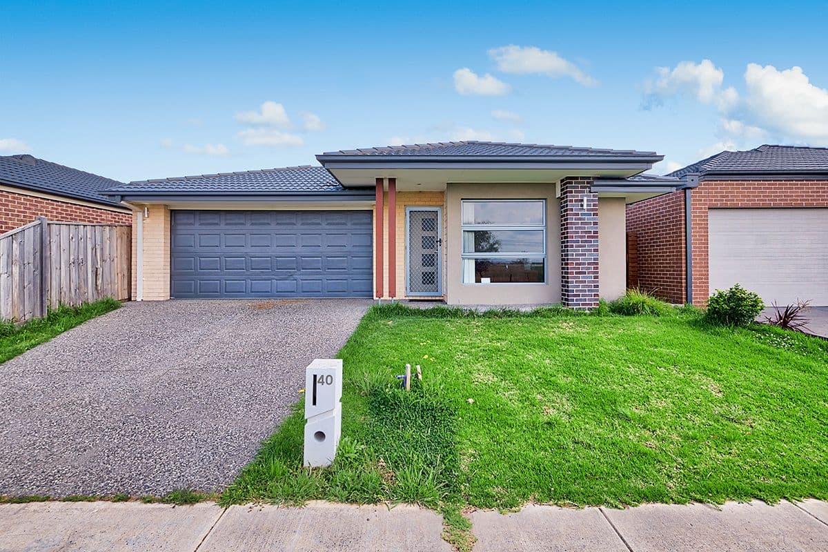 40 Glenelg Street, Clyde North VIC 3978, Clyde North - Image 1