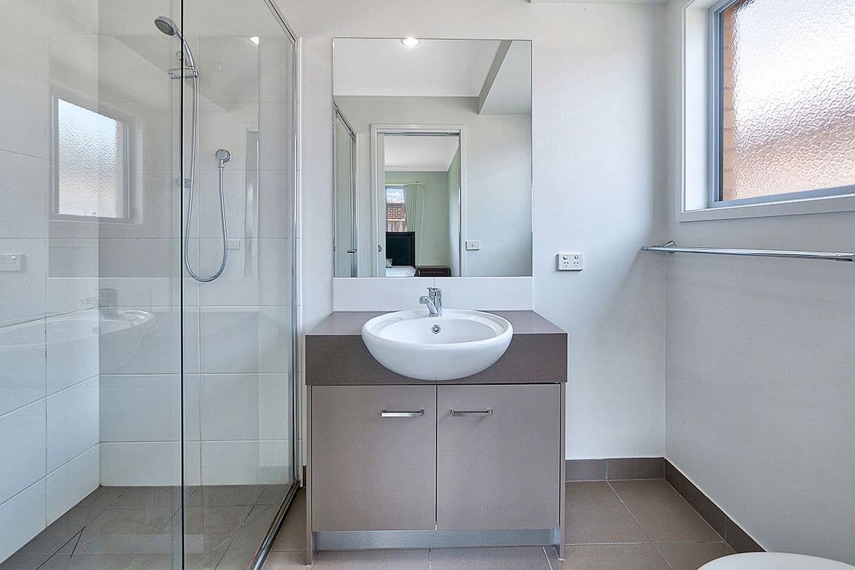 40 Glenelg Street, Clyde North VIC 3978, Clyde North - Thumbnail 3