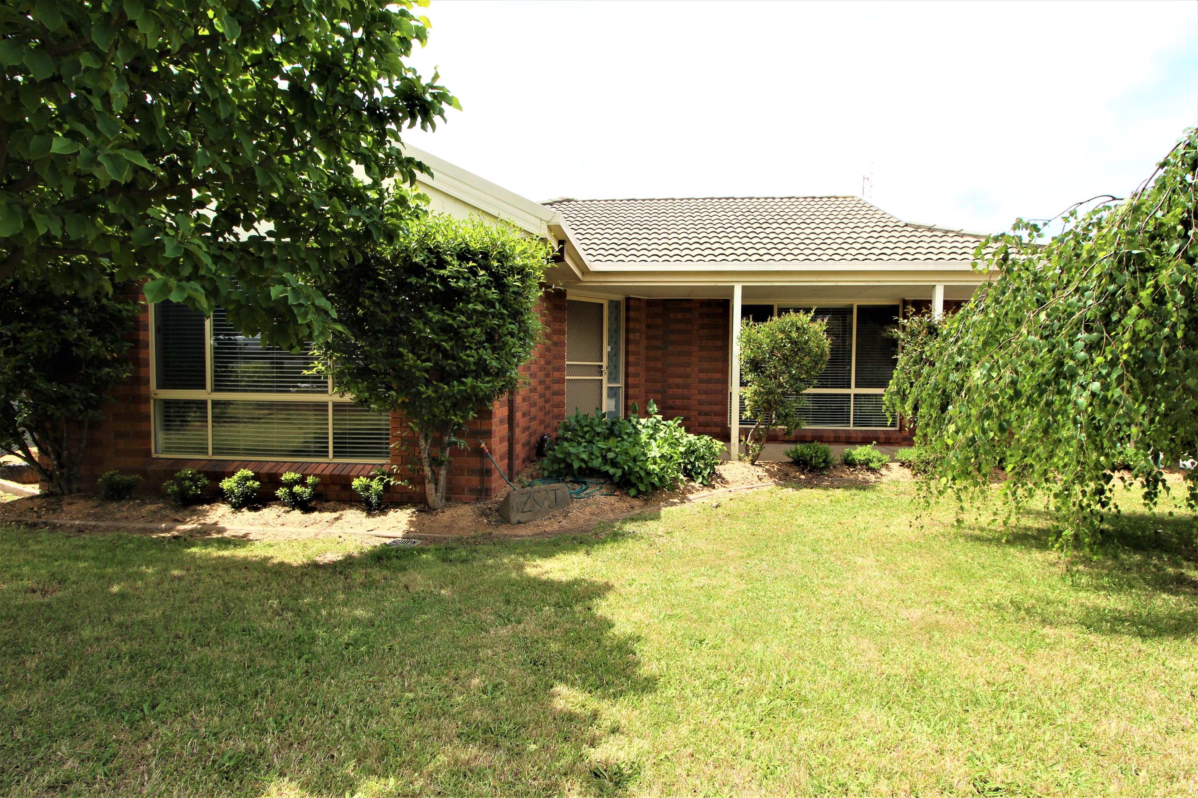 112 Albury Street, Tumbarumba - Image 1