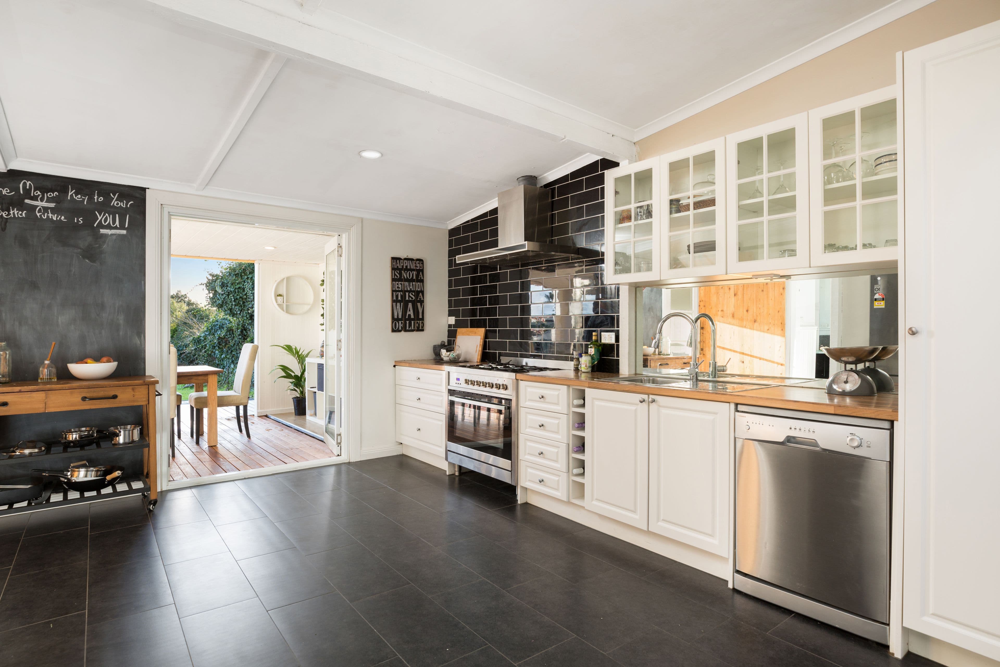 411 Nicholson Street, Black Hill VIC 3350, Black Hill - Thumbnail 5