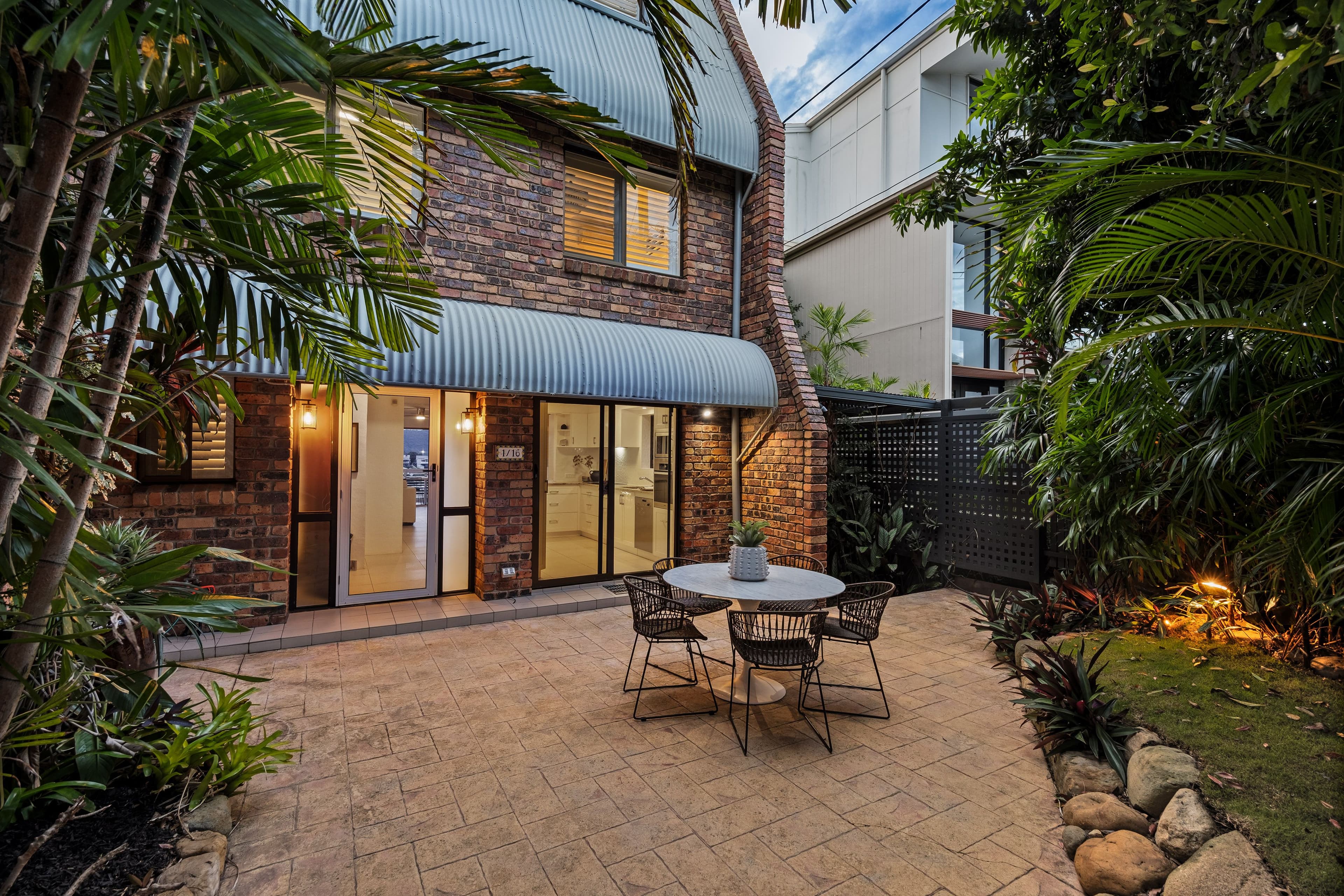 16 Wellington Road, Red Hill QLD 4059, Red Hill - Thumbnail 3