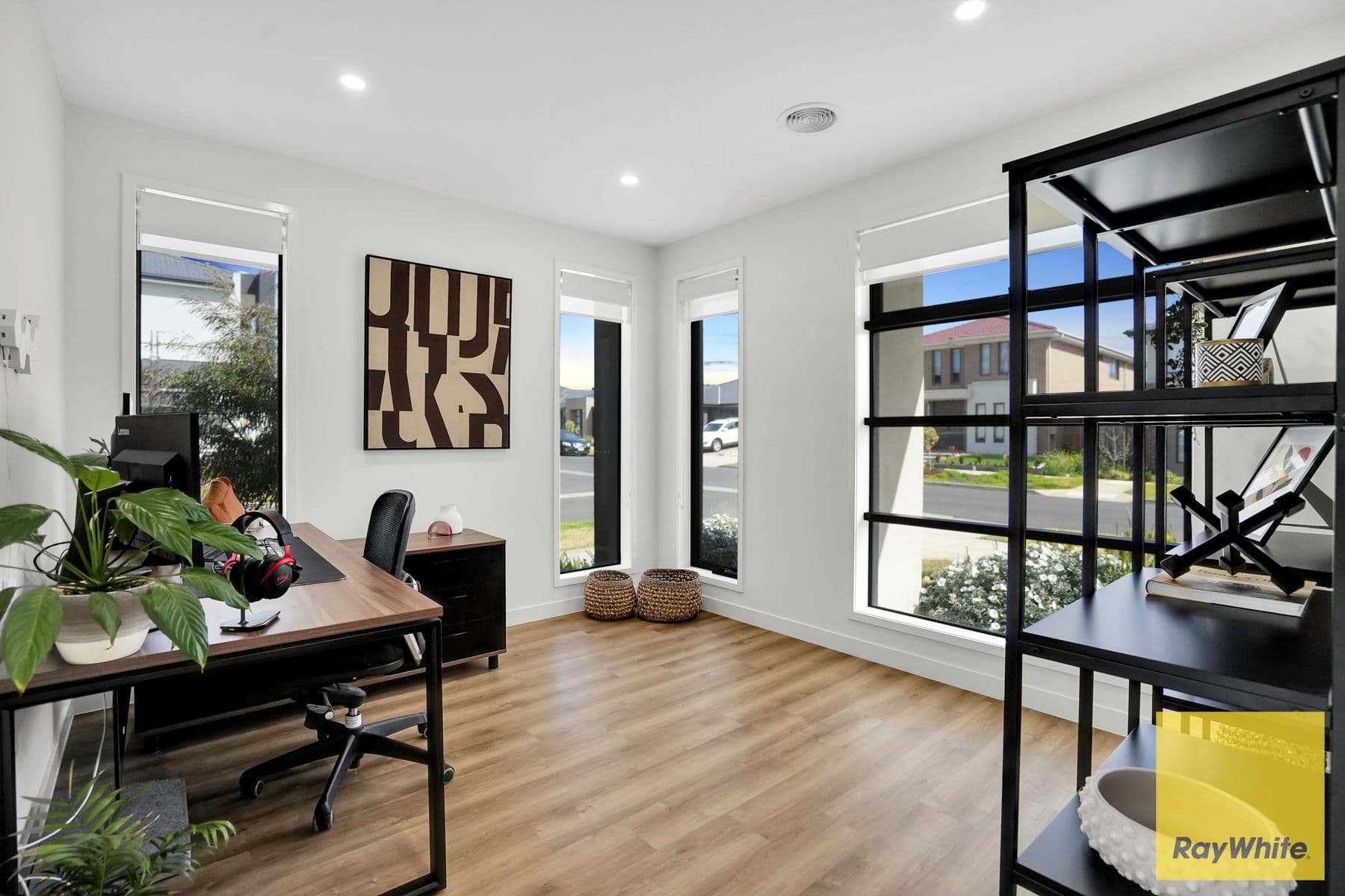 54 Warrigal Drive, AINTREE VIC 3336, Aintree - Thumbnail 5