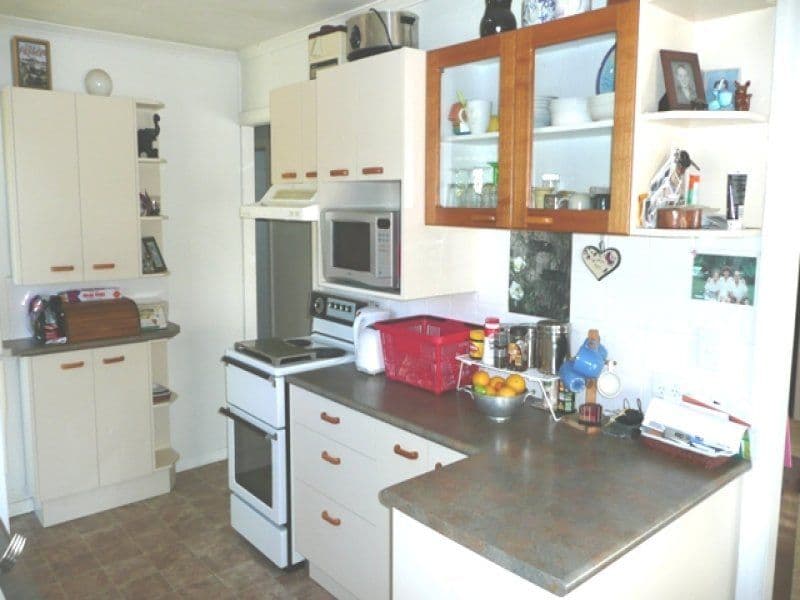 72 Greta Street, MANLY WEST QLD 4179, Manly West - Thumbnail 3