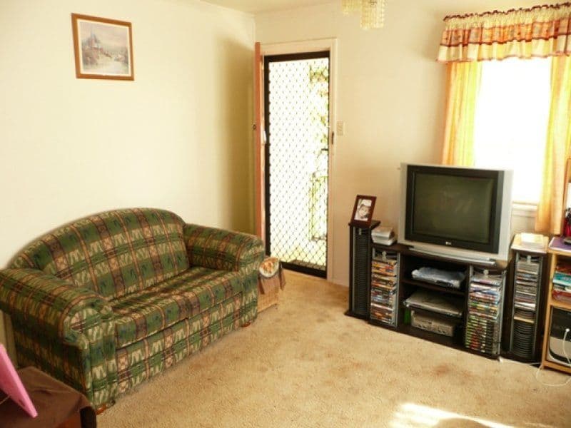 72 Greta Street, MANLY WEST QLD 4179, Manly West - Thumbnail 4