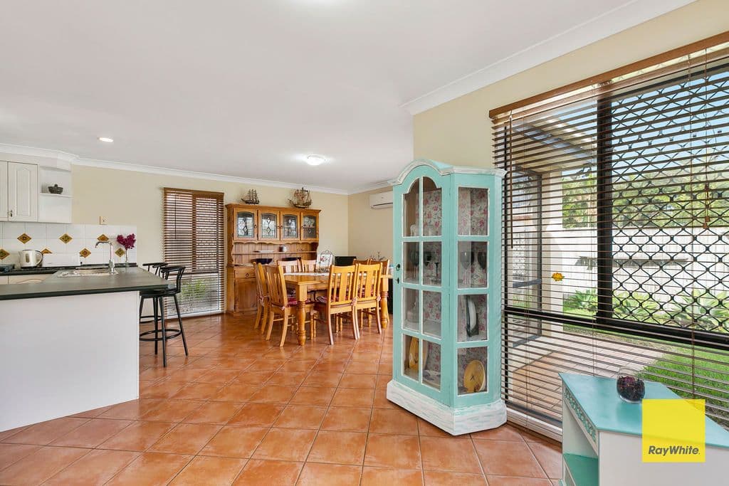 16 Kane Crescent, Mansfield QLD 4122, Mansfield - Thumbnail 8