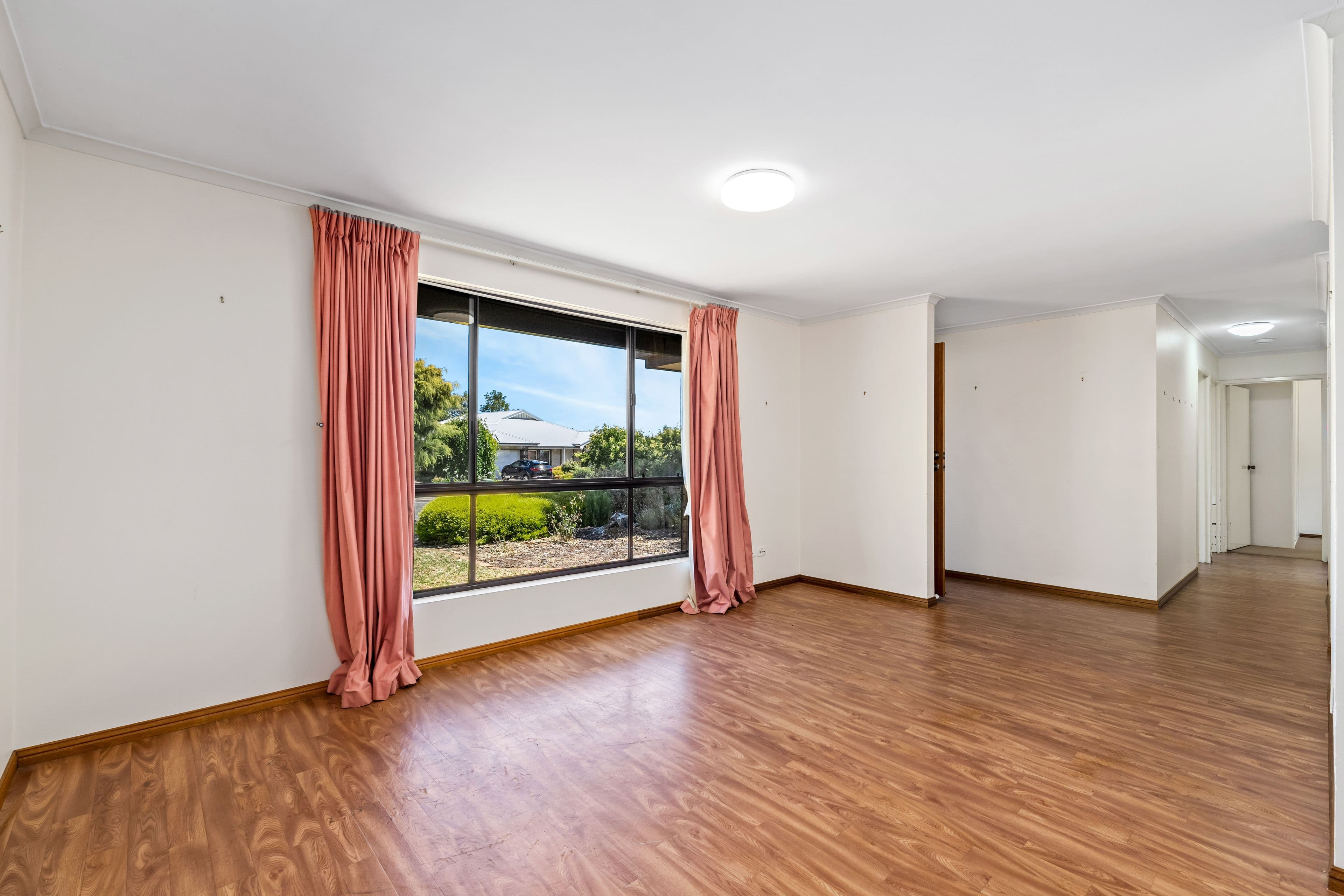 82 Barramundi Drive, Hallett Cove SA 5158, Hallett Cove - Thumbnail 2