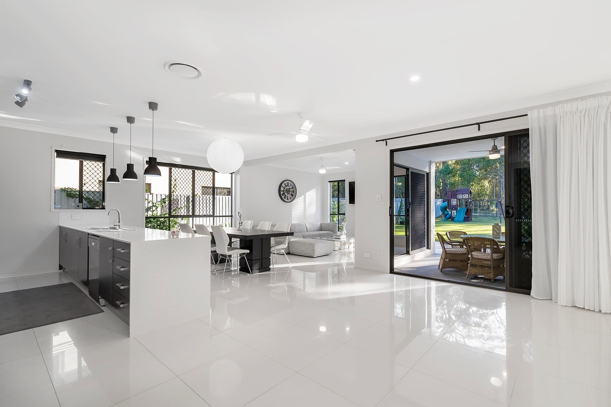 15 Christina Drive, Coomera Waters QLD 4209, Coomera - Thumbnail 8