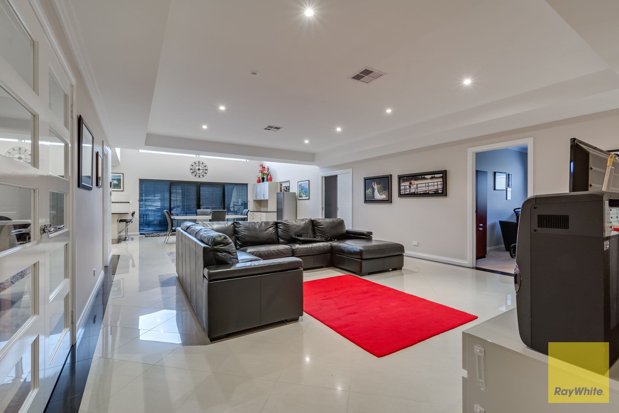 3 Pyrus Gardens, Yakamia WA 6330, Yakamia - Thumbnail 5