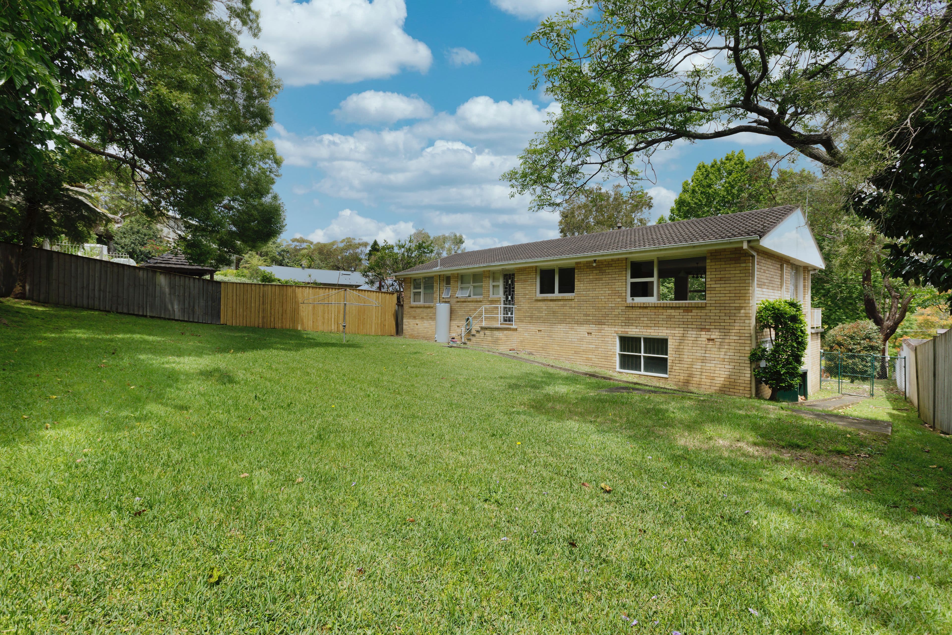 4 Glentrees Avenue, Forestville NSW 2087, Forestville - Thumbnail 3