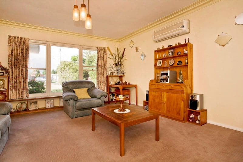 2 Clive Court, CORIO VIC 3214, Corio - Thumbnail 3
