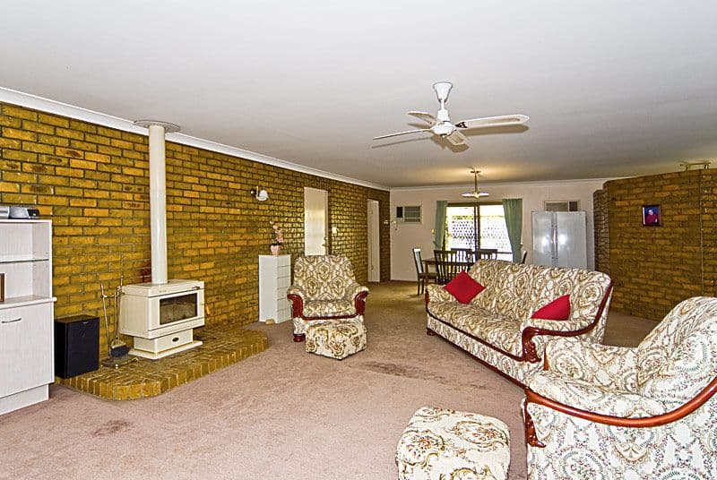 849  Kingston Road, WATERFORD QLD 4133, Waterford - Thumbnail 3