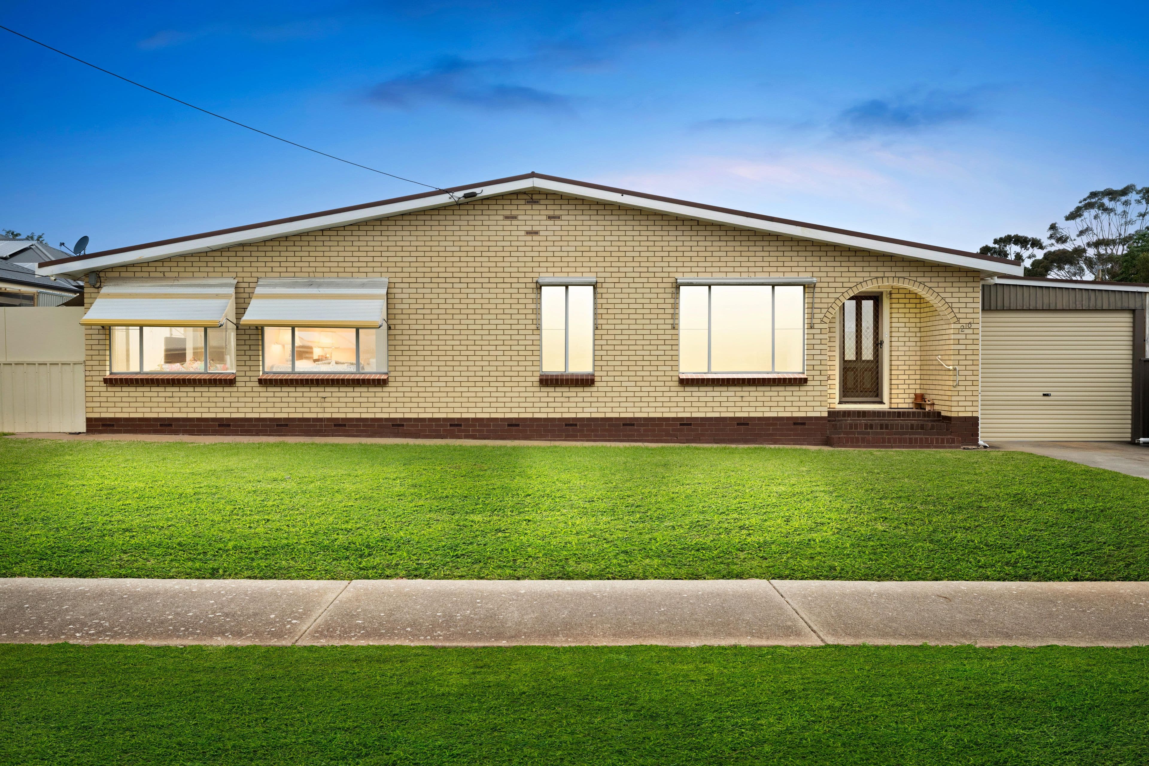 26 Sutton Avenue, Seacombe Gardens SA 5047, Seacombe Gardens - Thumbnail 2