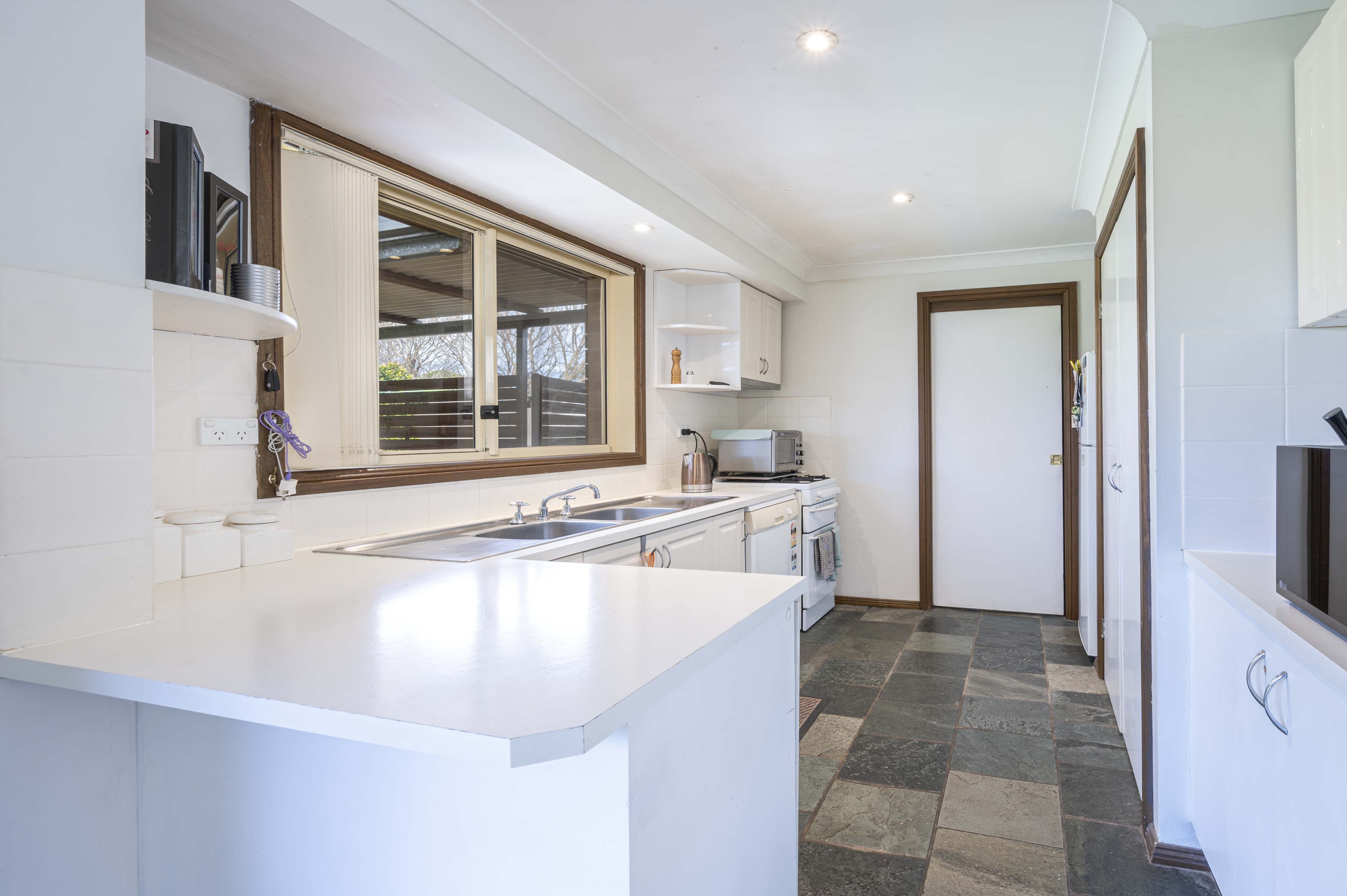 251 Thirlmere Way, Thirlmere NSW 2572, Thirlmere - Thumbnail 3