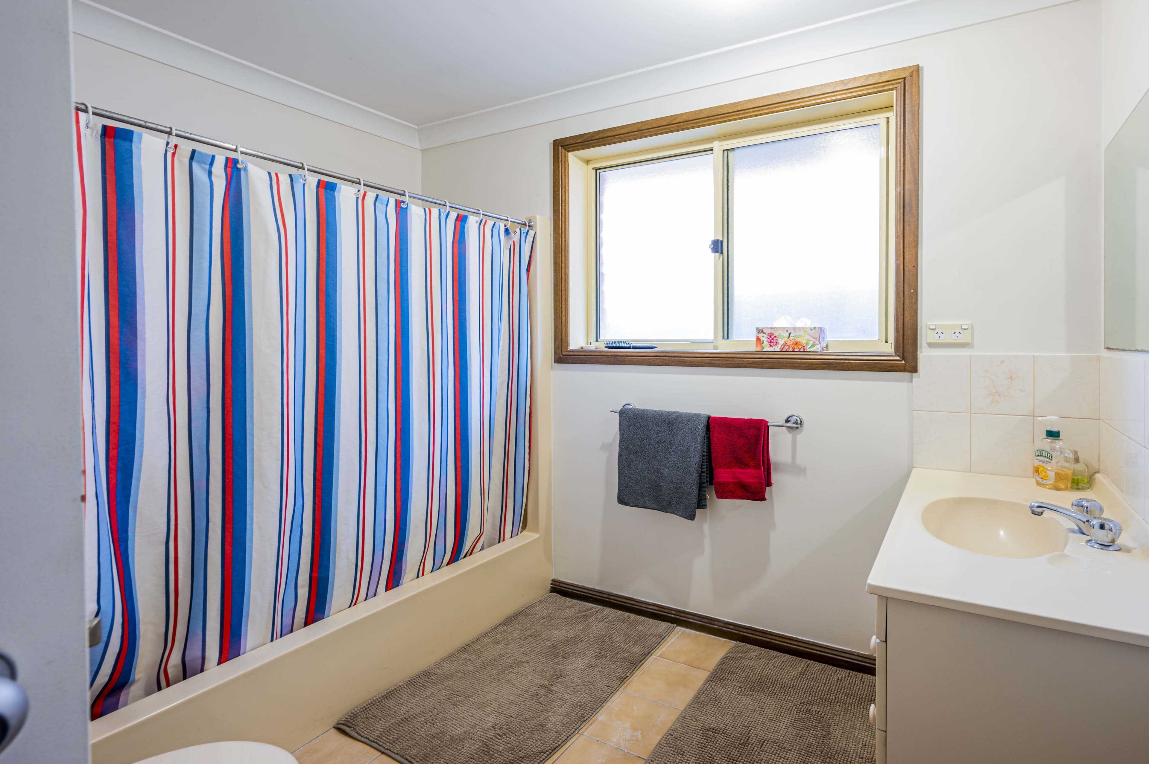 251 Thirlmere Way, Thirlmere NSW 2572, Thirlmere - Thumbnail 5