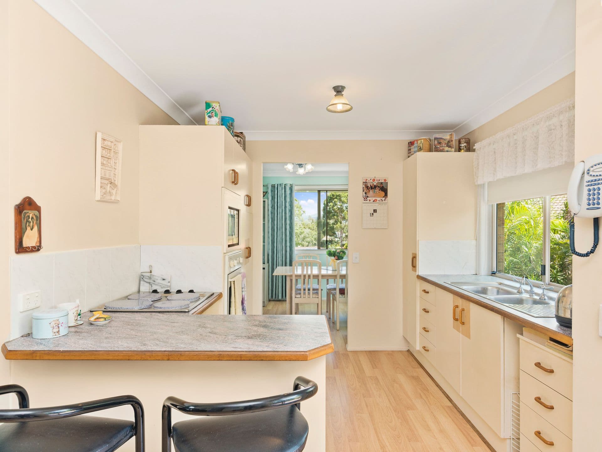 22 Kalmia Court, Elanora QLD 4221, Elanora - Thumbnail 4