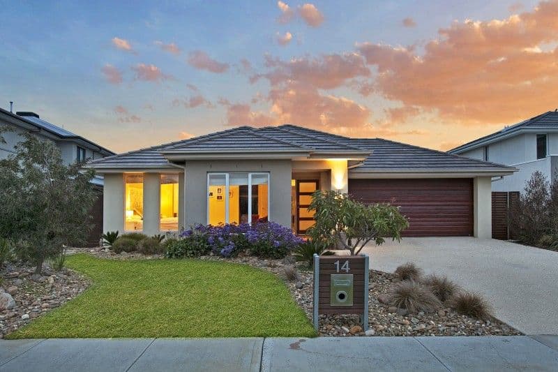14 COORONG Circle, WATERWAYS VIC 3195, Waterways - Image 1