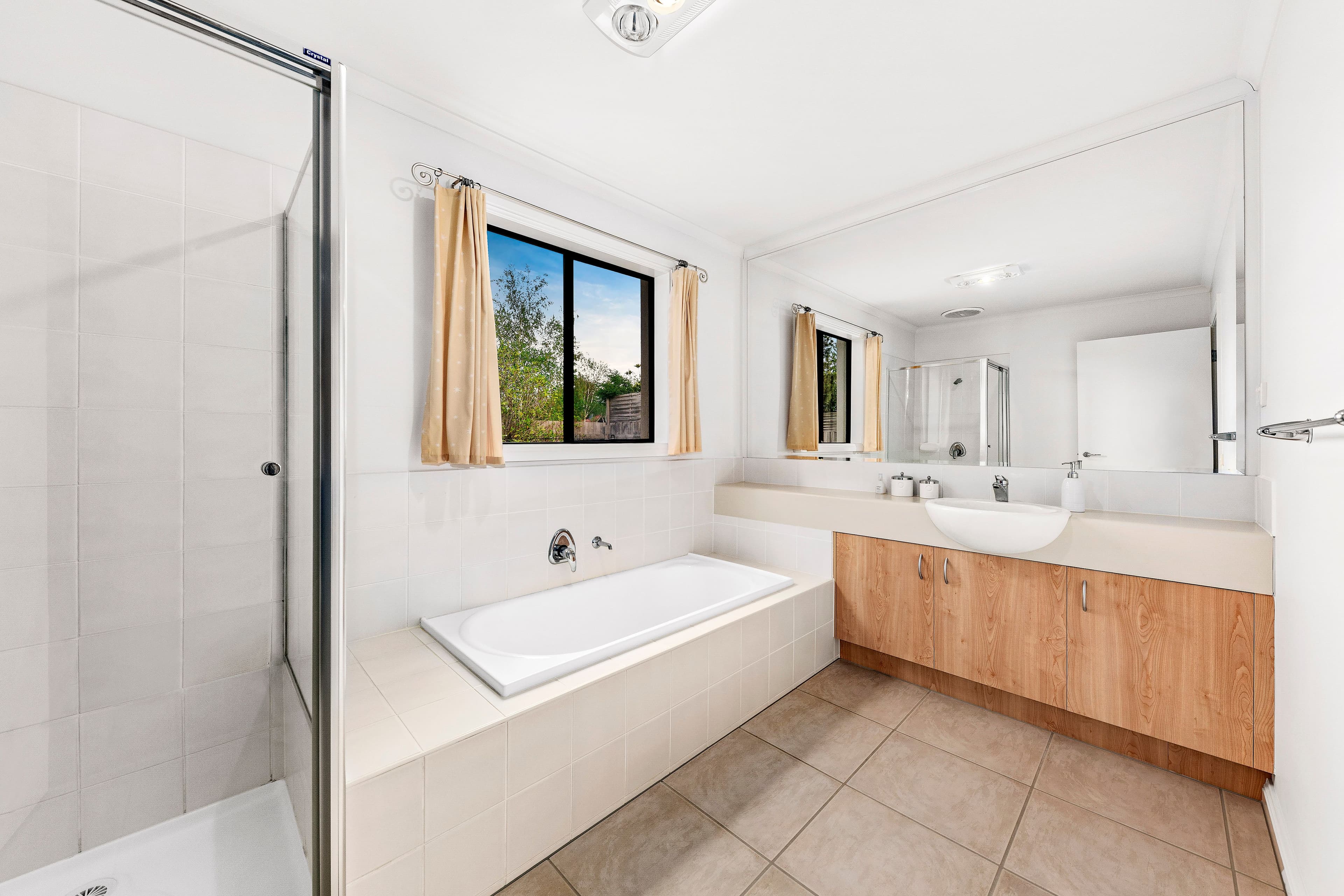 27 Sovereign Manors Crescent, Rowville VIC 3178, Rowville - Thumbnail 6
