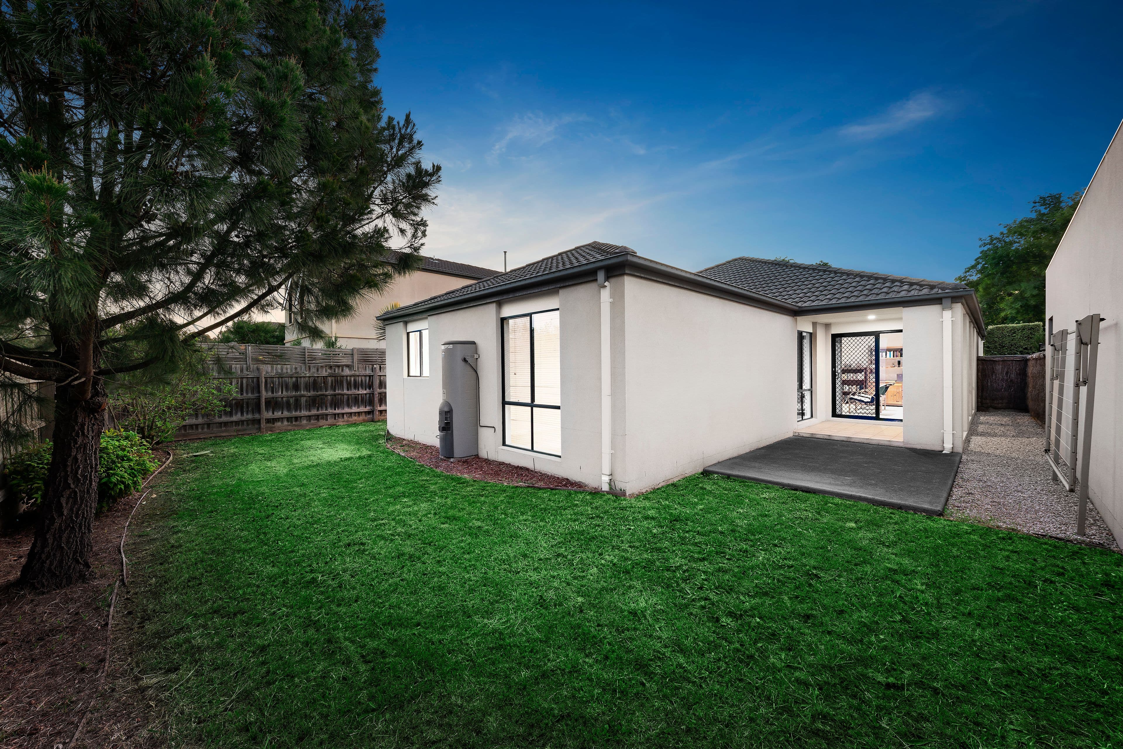 27 Sovereign Manors Crescent, Rowville VIC 3178, Rowville - Thumbnail 7