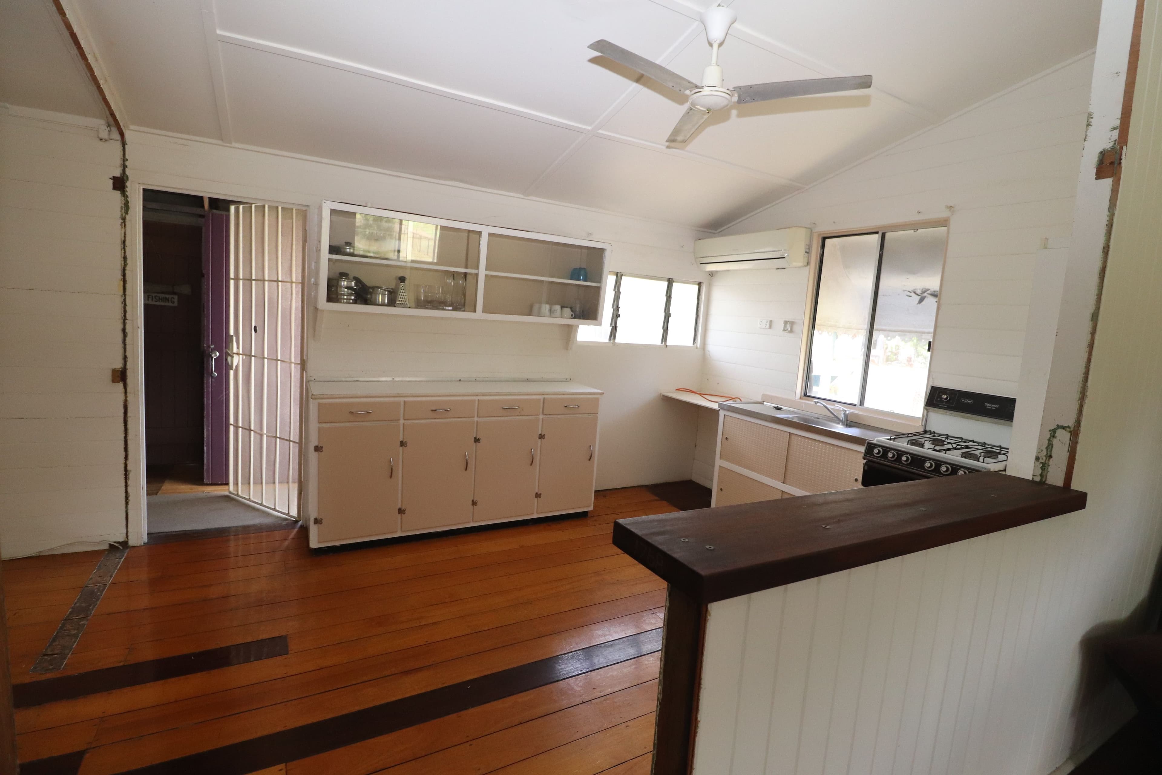 6 Spencer Street, Macknade QLD 4850, Macknade - Thumbnail 2