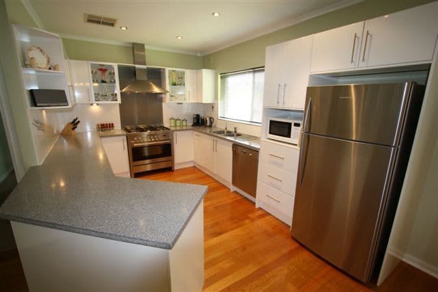 58 Flockhart Avenue, VALLEY VIEW SA 5093, Valley View - Thumbnail 2