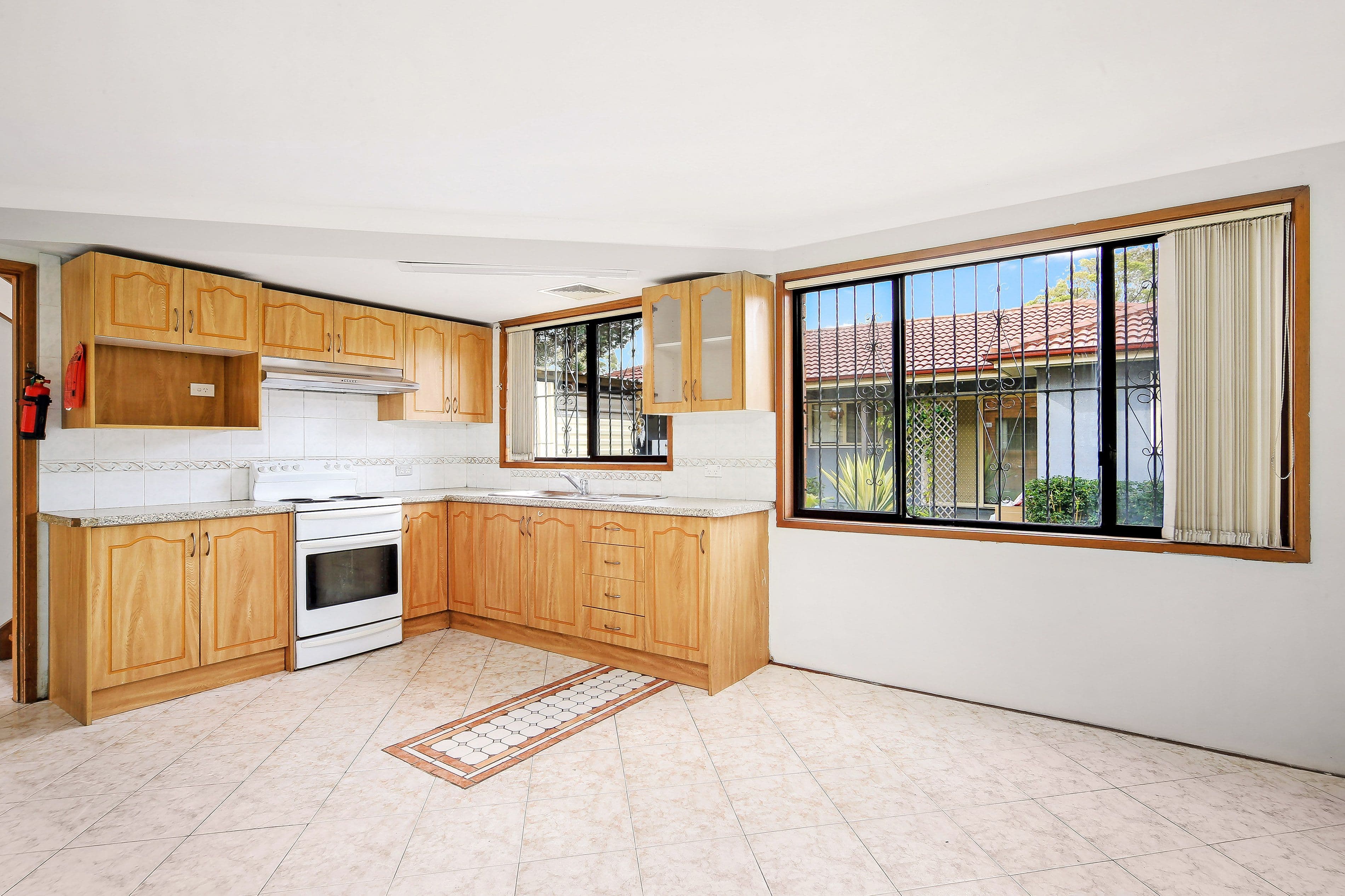 23 Cairds Avenue, Bankstown NSW 2200, Bankstown - Thumbnail 5