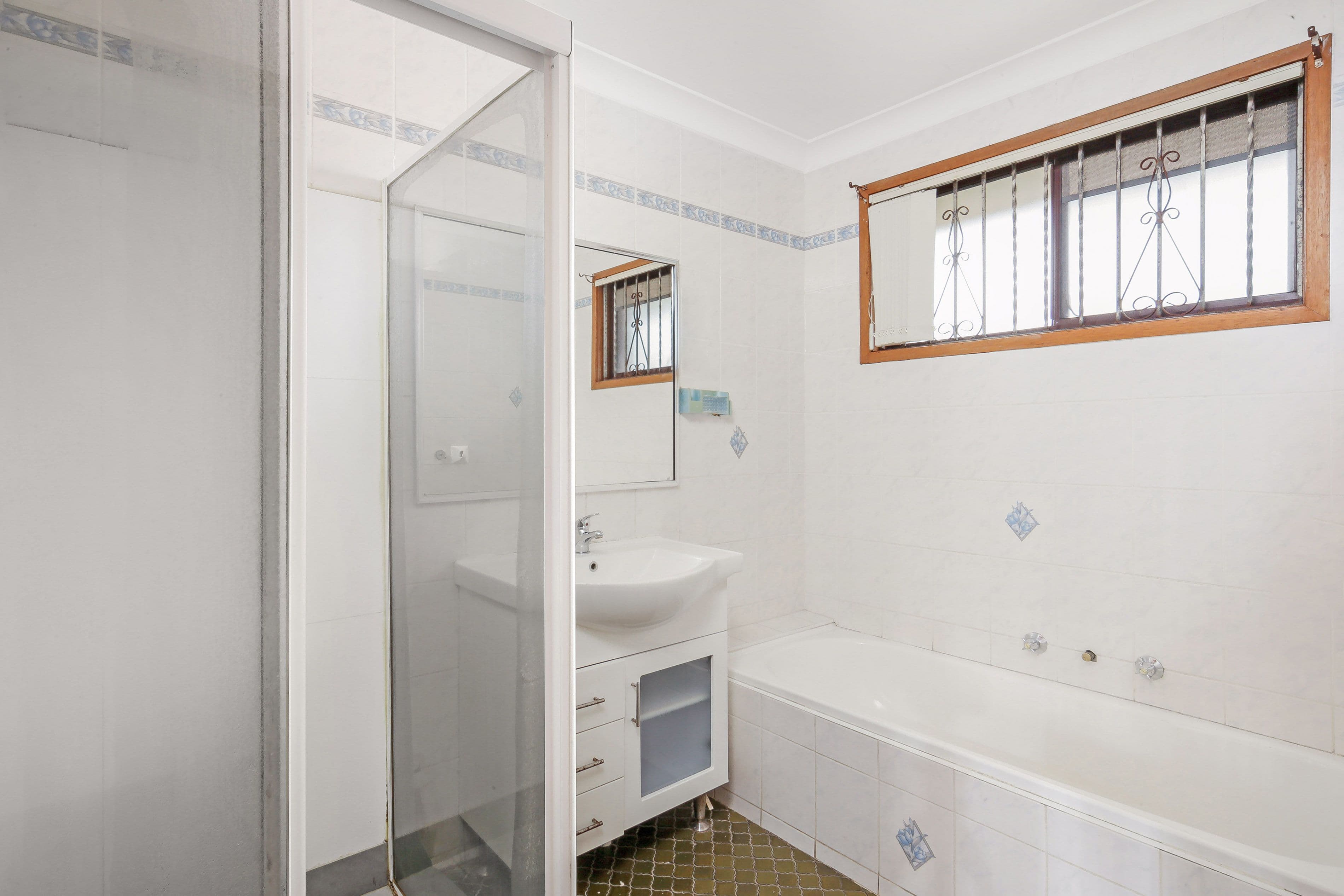 23 Cairds Avenue, Bankstown NSW 2200, Bankstown - Thumbnail 8